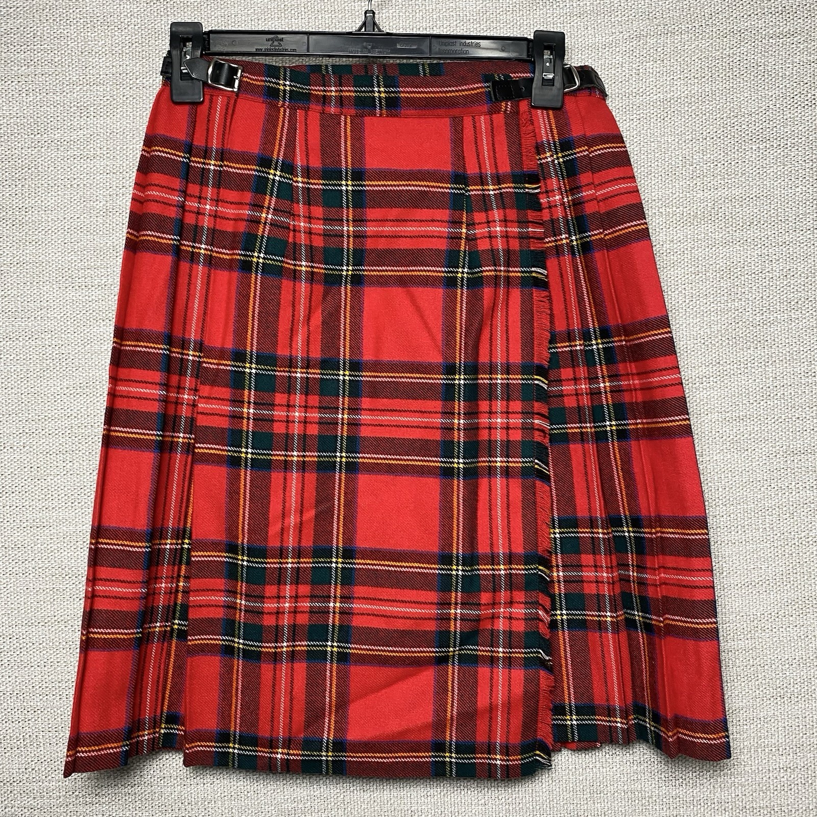 OND O\'Neil of Dublin Skirt Size 32 (8/9) Red Tartan Plaid OND O\'Neil of Dublin Skirt Size 32 (8/9) Red Tartan Plaid
