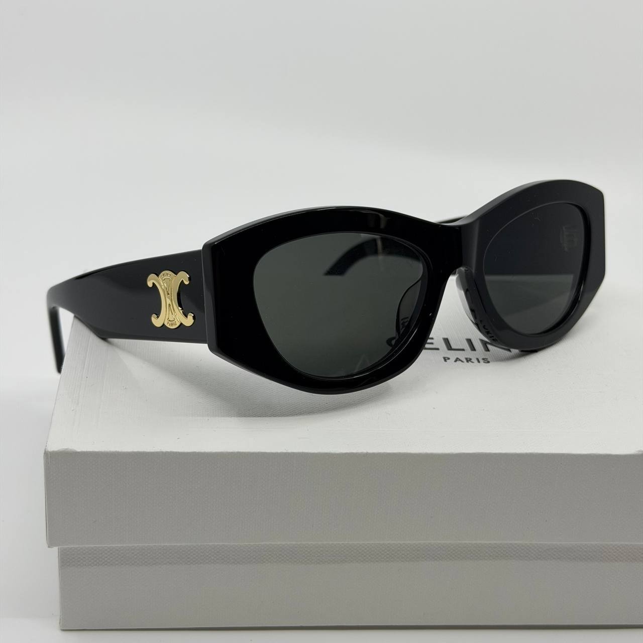 Authentic CELINE Triomphe CL40308U black acetate gold women\'s sunglasses