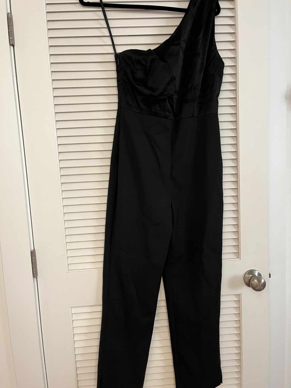 Ted Baker One-Shoulder Jumpsuit, Black, Size 1 (but fits size 4-6), Worn once Ted Baker One-Shoulder Jumpsuit, Black, Size 1 (but fits size 4-6), Worn once