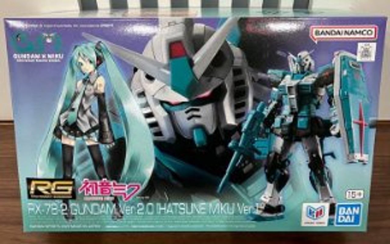 RG 1/144 RX-78-2 Gundam Ver.2.0 [Hatsune Miku Ver.] Premium Bandai Japan  New
