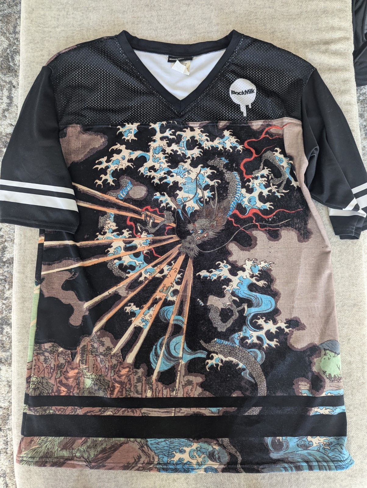 BlackMilk Clothing Shuten Doji Japanese V-neck Jersey Size S Small