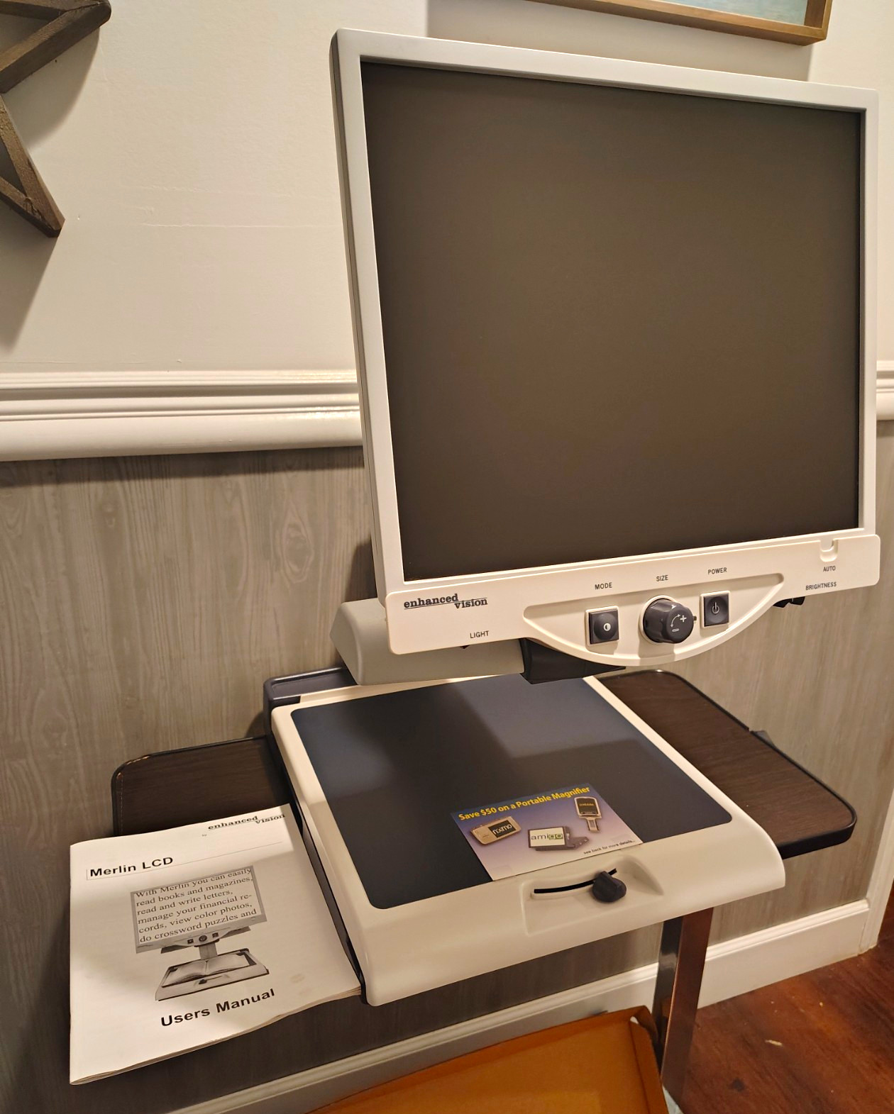 Brand New Enhanced Vision Merlin MRVE19A LCD Video Magnifier In Mint Condition Brand New Enhanced Vision Merlin MRVE19A LCD Video Magnifier In Mint Condition