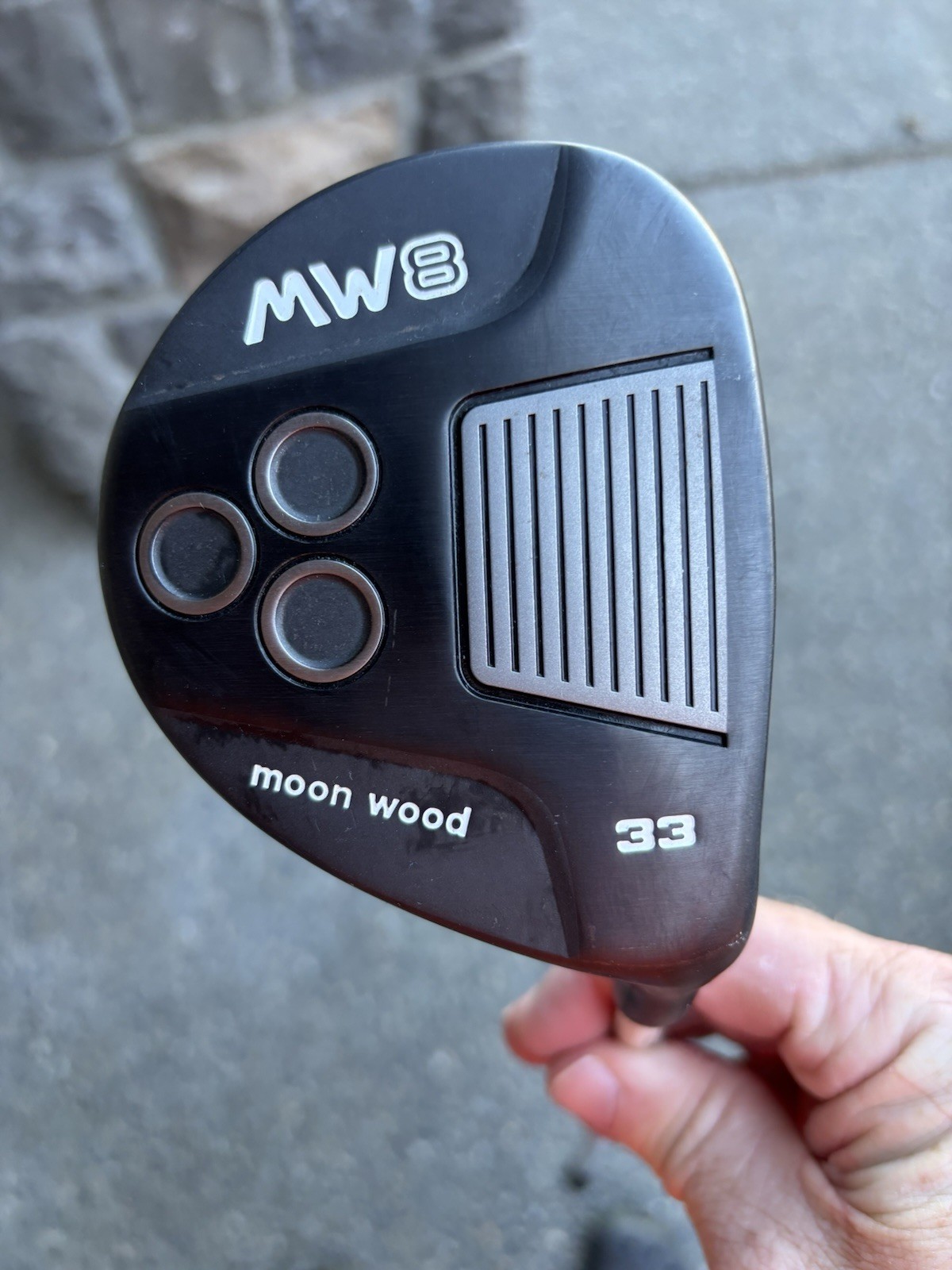 Moon Wood MW8 33 degree Wood Mw8 75 Gram Graphite Regular Flex RH Moon Wood MW8 33 degree Wood Mw8 75 Gram Graphite Regular Flex RH