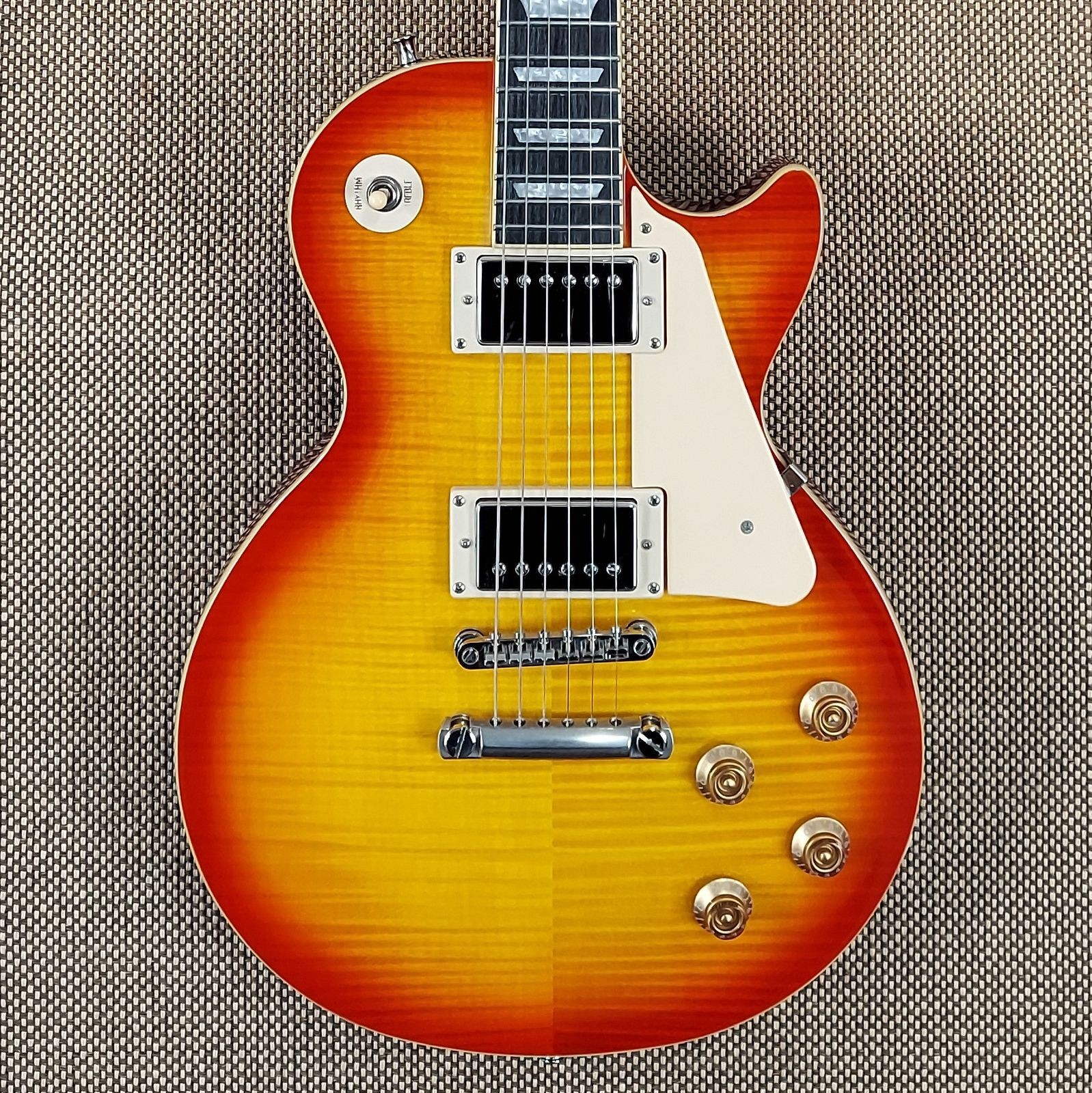 2023 Epiphone Les Paul Standard Seymour Duncan \'59 pickups Locking Grovers Lots