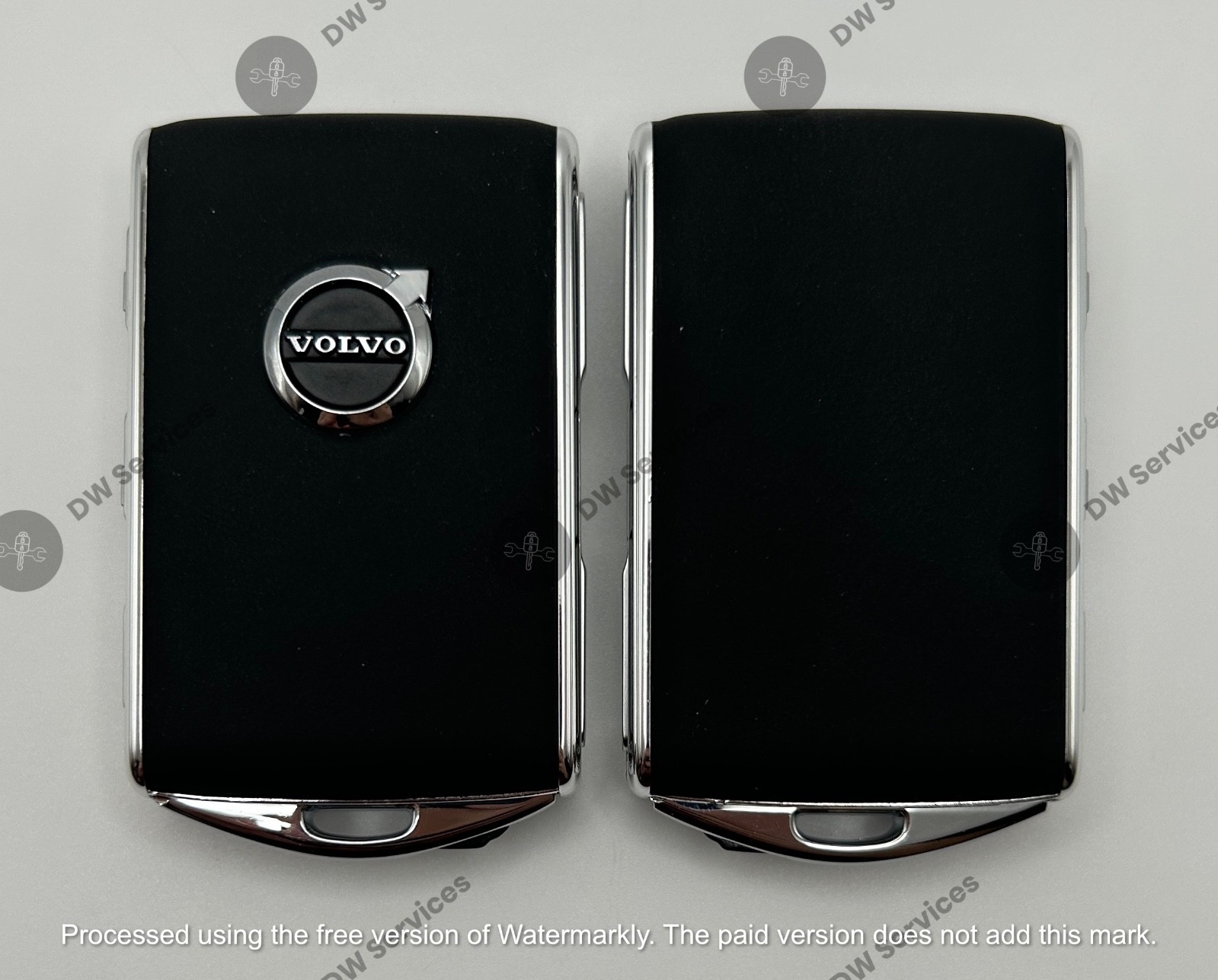NEW VOLVO Leather Black Smart Key FOB YGOHUF8423 S90 XC90 XC60 XC40 V90 V60 40
