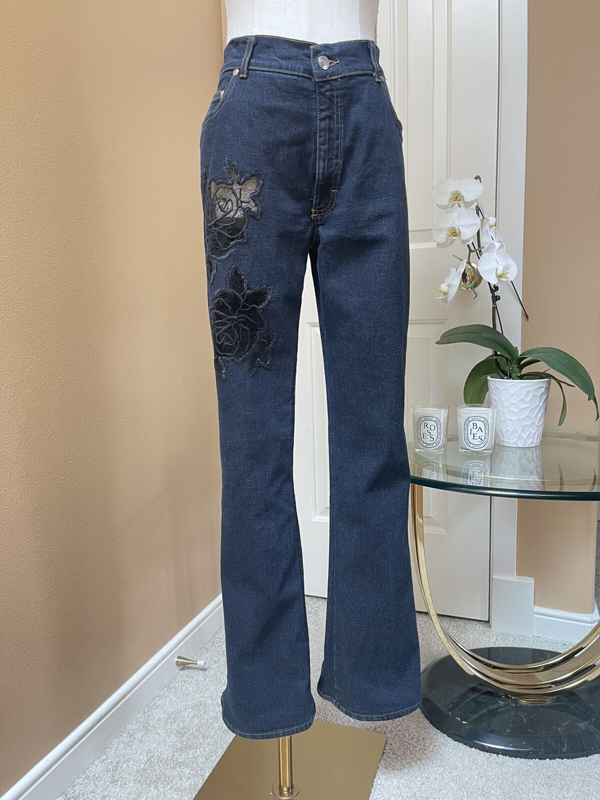 Blumarine Women\'s Embroidered Rose Jeans IT 44 Made in Italy Designer Denim
