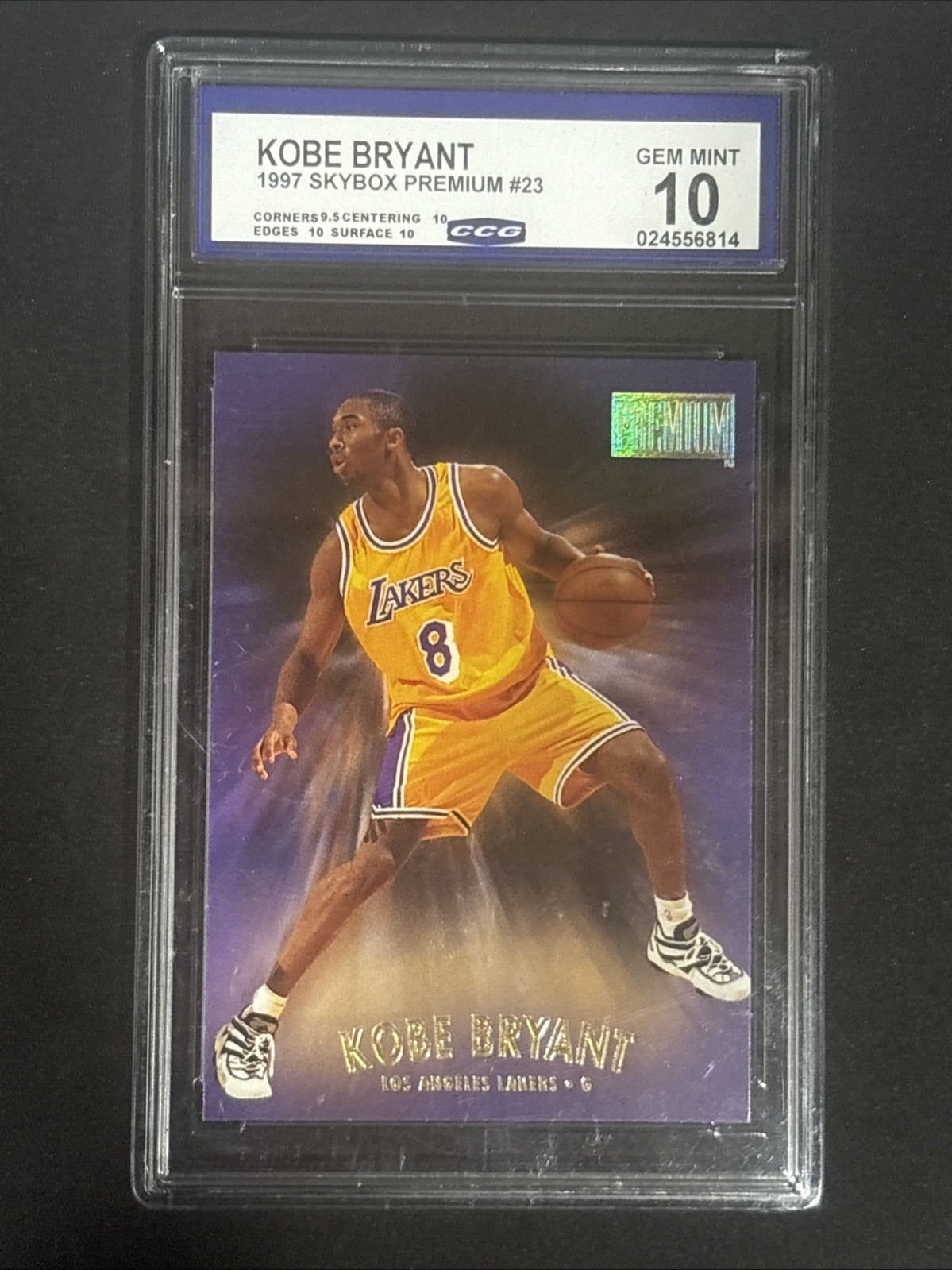 1997-98 Skybox Premium - Kobe Bryant #23