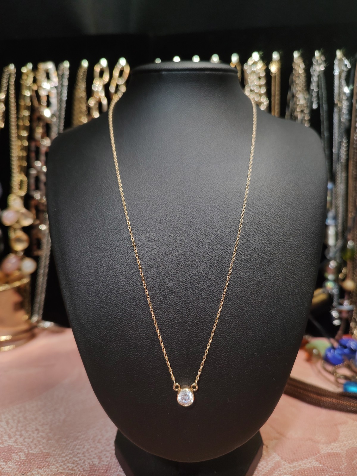 Vintage 14K Gold CZ Solitaire Pendant Necklace Solid Yellow Gold Delicate 1.71g
