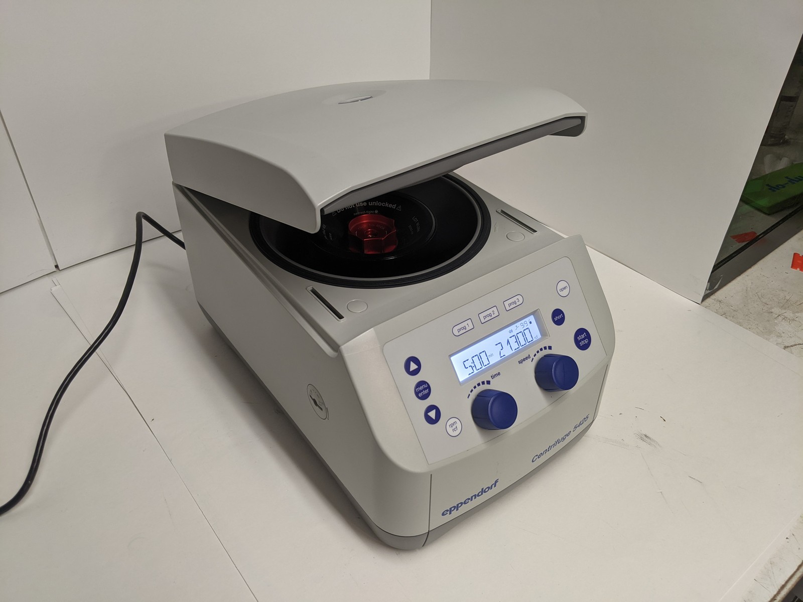 Eppendorf 5425 Microcentrifuge FA-18x2-Kit Rotor 120V 15,060 RPM