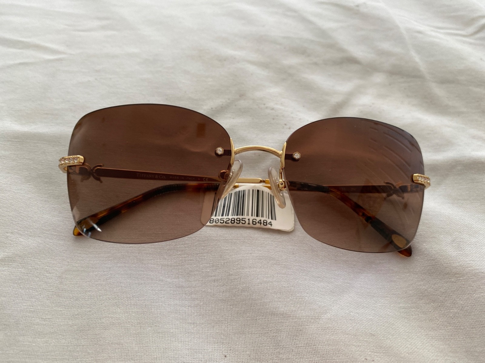 Tiffany sunglasses tf3027b60023b - authentic brand new, never used Tiffany sunglasses tf3027b60023b - authentic brand new, never used