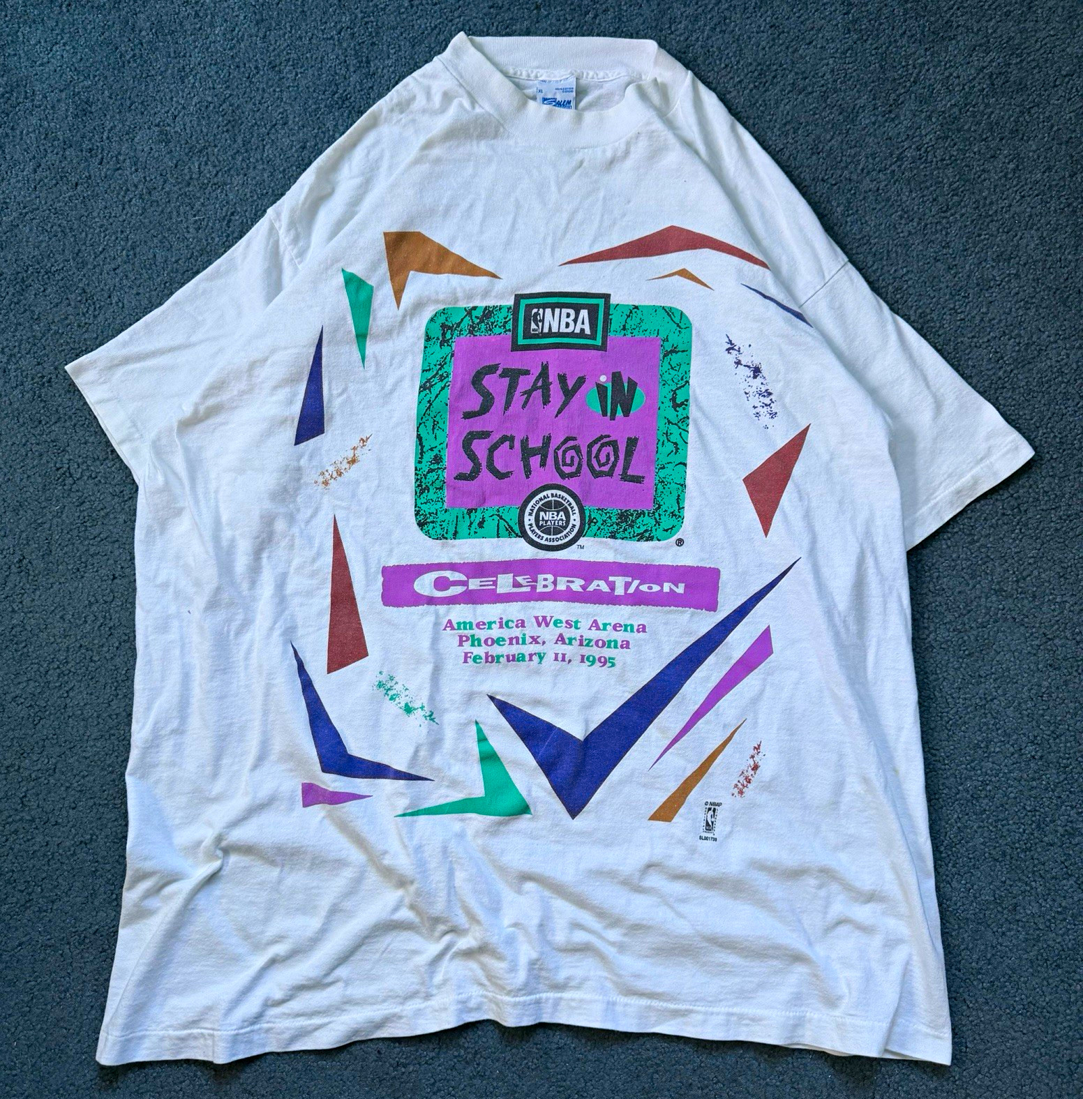1995 Salem Sportswear Vintage NBA ‘Stay in School’ Celebration Graphic T-Shirt 1995 Salem Sportswear Vintage NBA ‘Stay in School’ Celebration Graphic T-Shirt