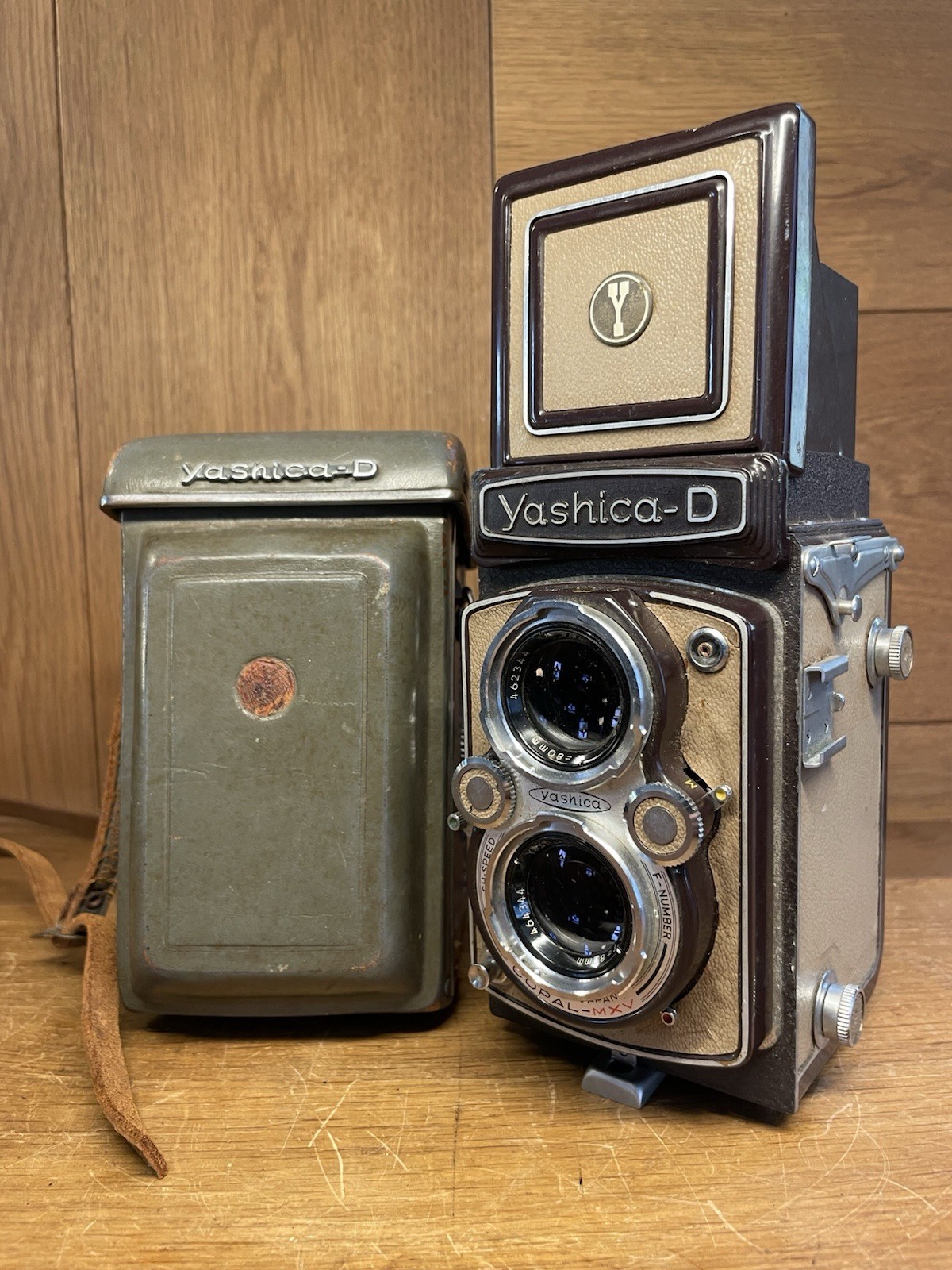 *READ : Near Mint* Yashica-D Yashica D TLR 6x6 Medium Format Film Camera From JP