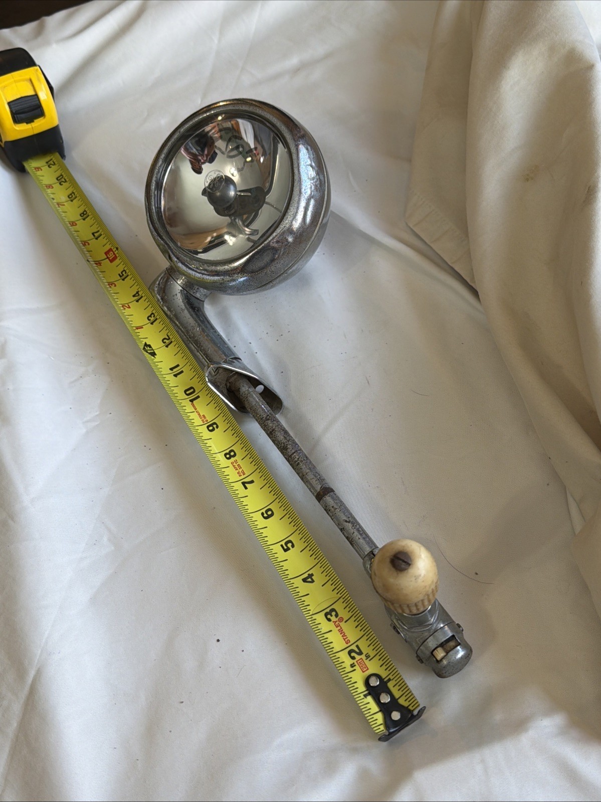 Vintage 50S Perfection Sealed Beam Model J Hand Safety Spotlight Police Car Vintage 50S Perfection Sealed Beam Model J Hand Safety Spotlight Police Car