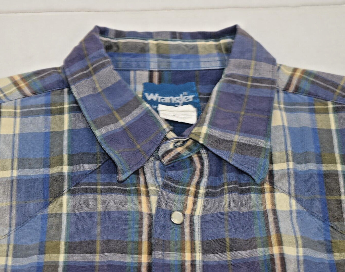 Vintage 90s Mens Wrangler Plaid Pearl Snap Shirt Long Sleeve Size L Blue Tones