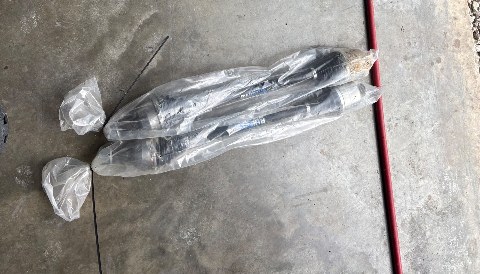 Polaris pro xp axel shaft spares front and rear. Rhino axel brand. New condition