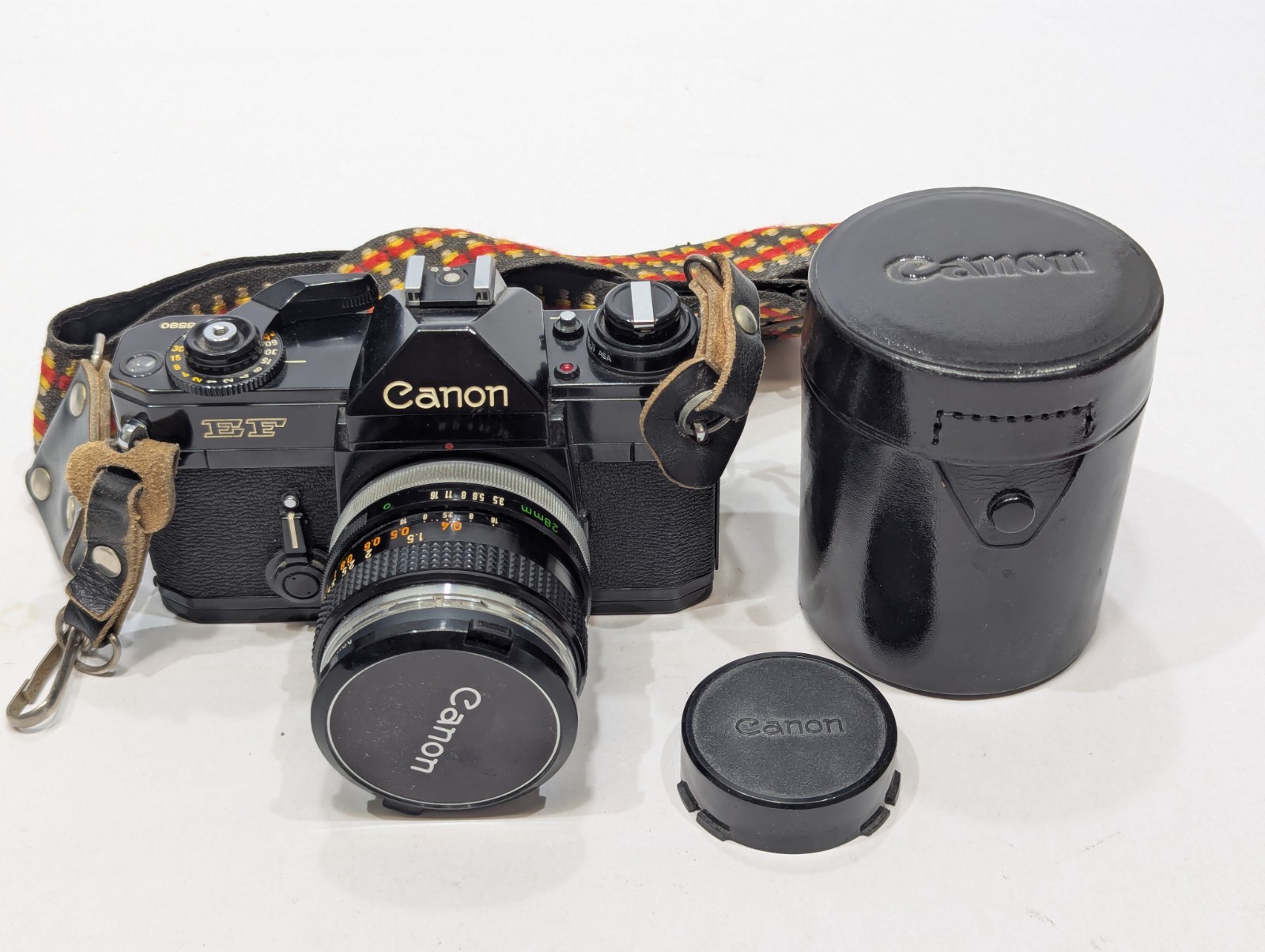 VTG Canon EF SLR 35mm Camera Black Beauty w/ 28mm FD f3.5 Lens Japan