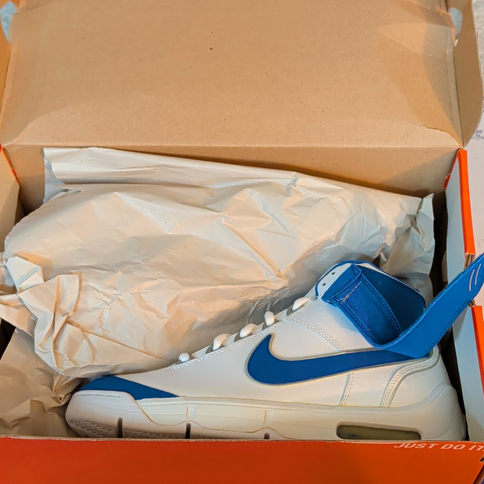 Vintage 2007 Nike Air Max Closer White Royal Blue 317718-141 Women’s 9.5 NIB DS