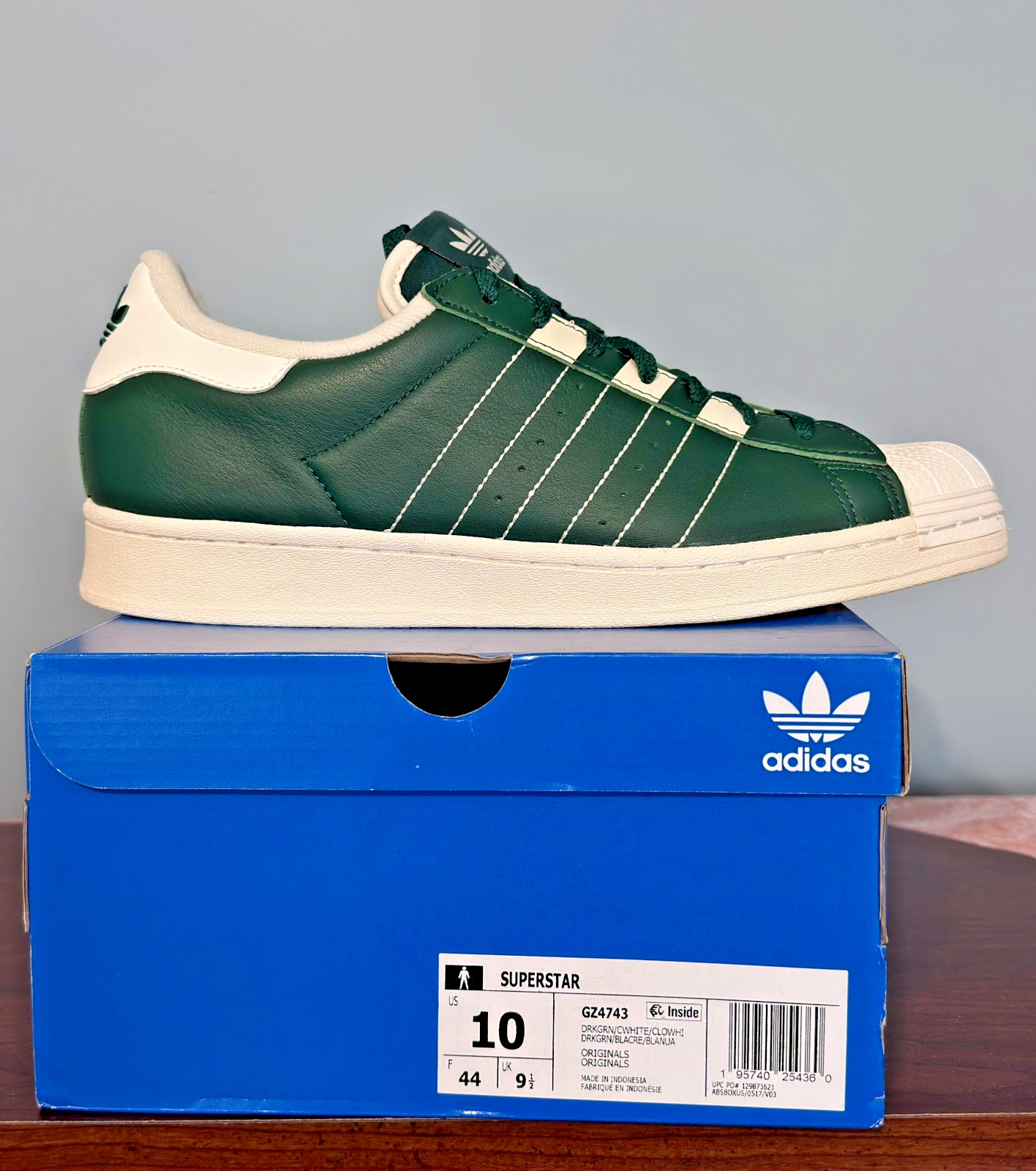 New Vintage-inspired Adidas Superstar shoes \'Team Dark Green leather\' in Size 10