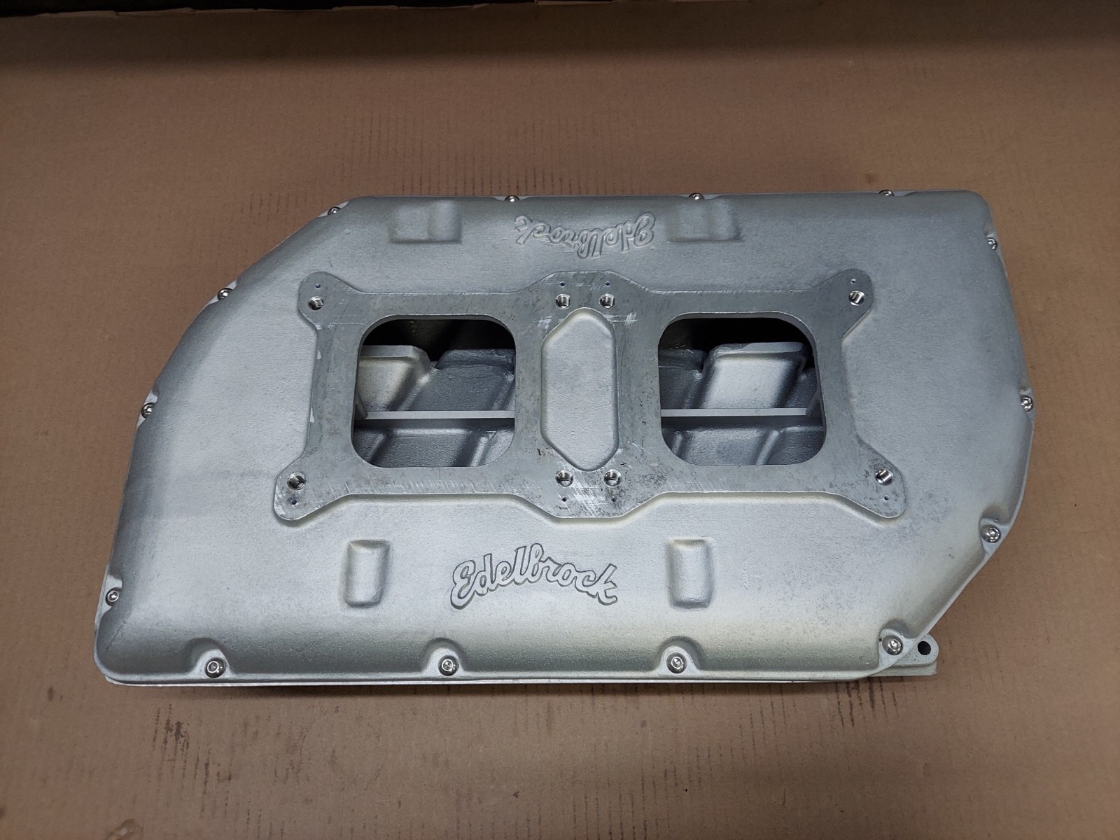 Edelbrock 426 Hemi Intake Manifold Inline 2X4 Rat Roaster