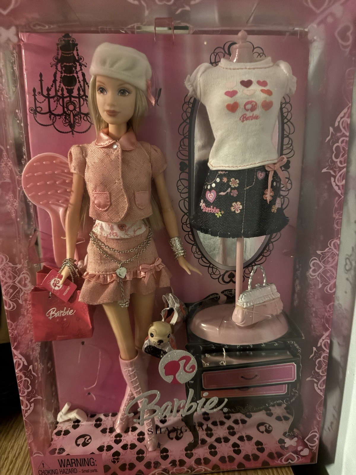 Barbie Fan Club Shanghai Exclusive RARE Collector Blonde Extra Outfit 2008 Read Barbie Fan Club Shanghai Exclusive RARE Collector Blonde Extra Outfit 2008 Read