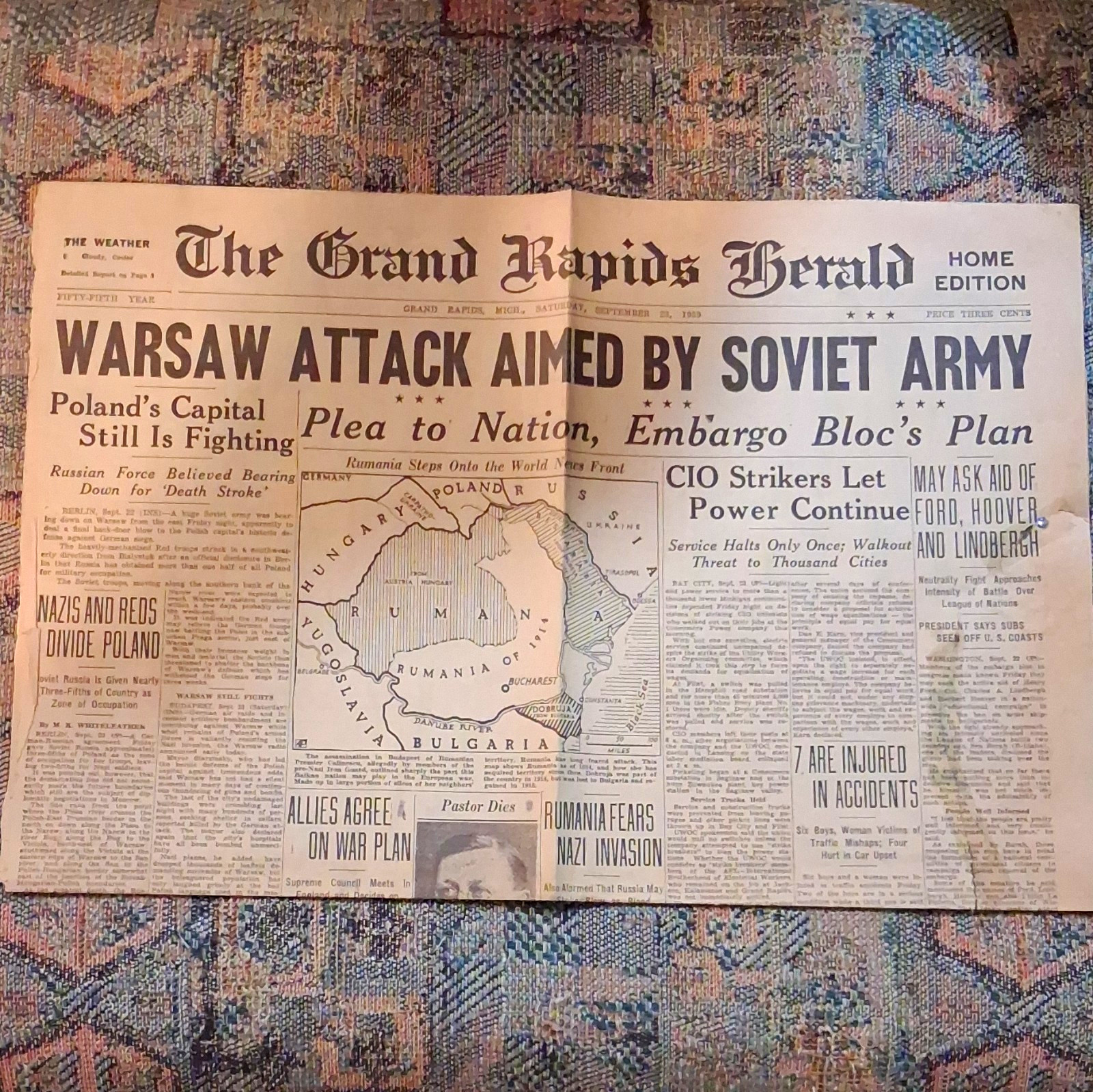The Grand Rapids Herald Home Edition Newspaper Sept 23 1939 Warsaw Attack The Grand Rapids Herald Home Edition Newspaper Sept 23 1939 Warsaw Attack
