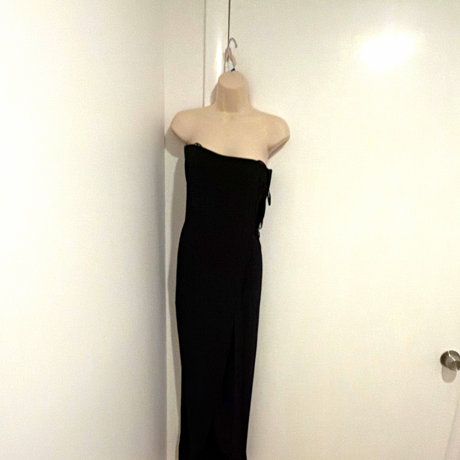 BCBGMAXAZRIA Black One Shoulder  Maxi over mini skirt Dress Silk Chiffon Lined 6