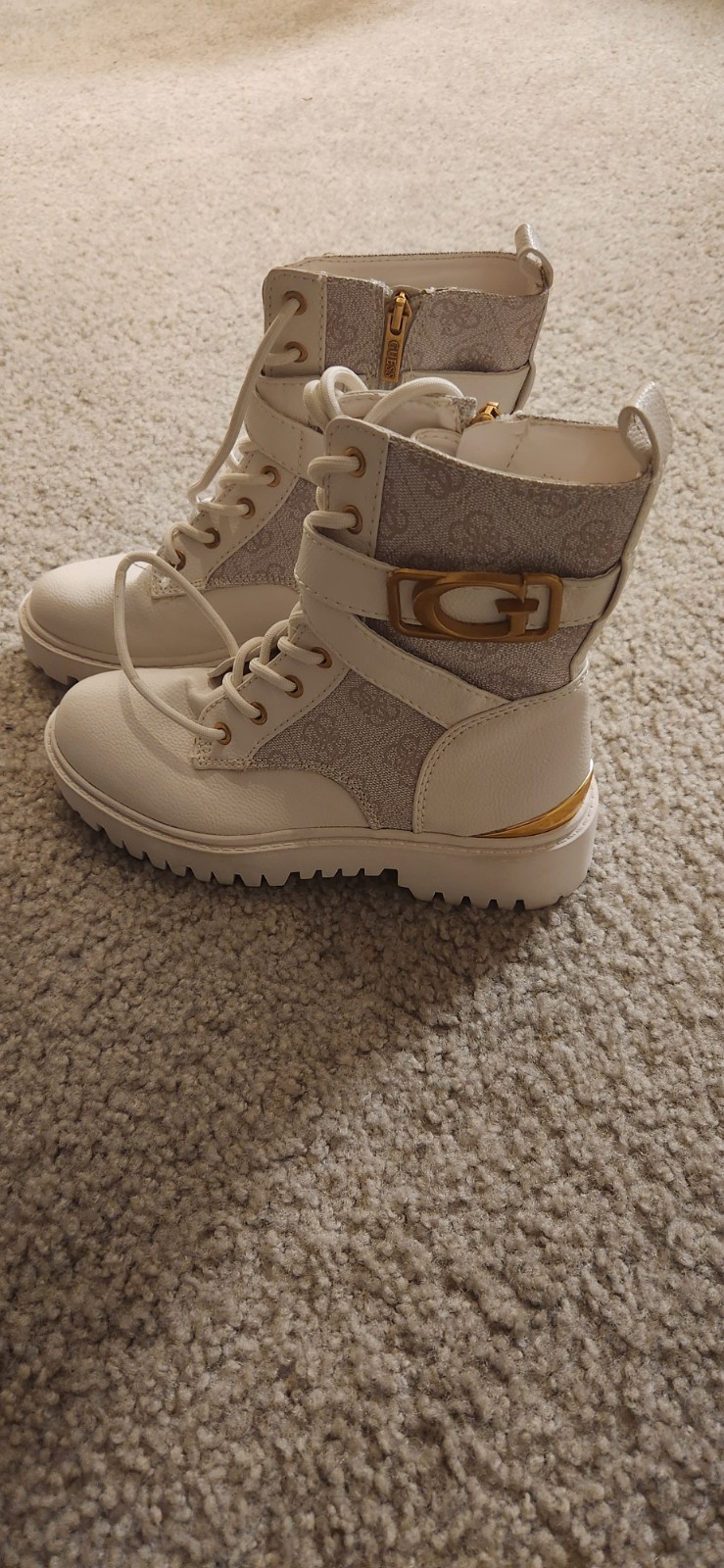 guess women size 6.5 new boots