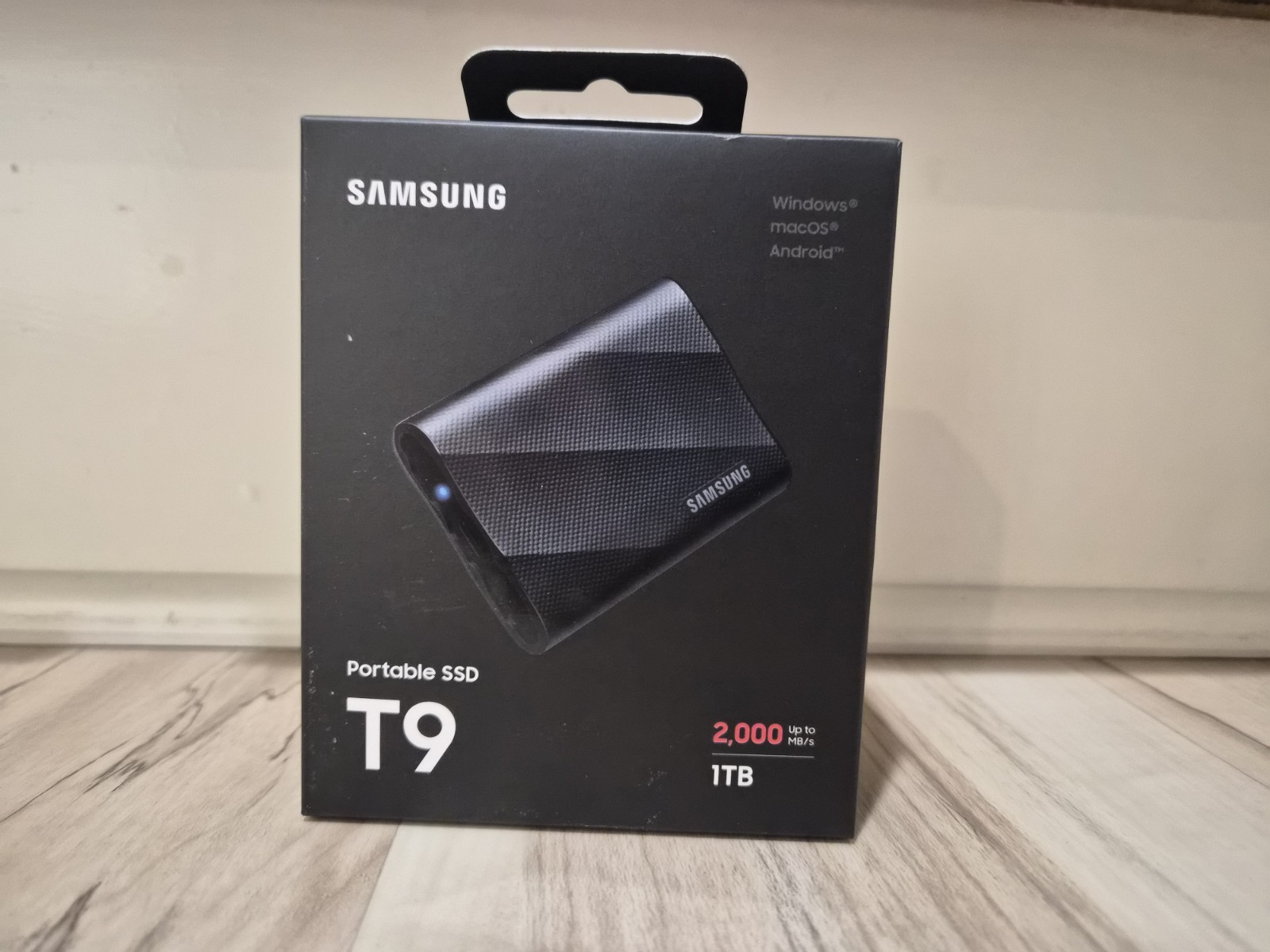 New Samsung T9 1TB External Portable SSD MU-PG1T0B Black 2000MB/s Drive Only New Samsung T9 1TB External Portable SSD MU-PG1T0B Black 2000MB/s Drive Only