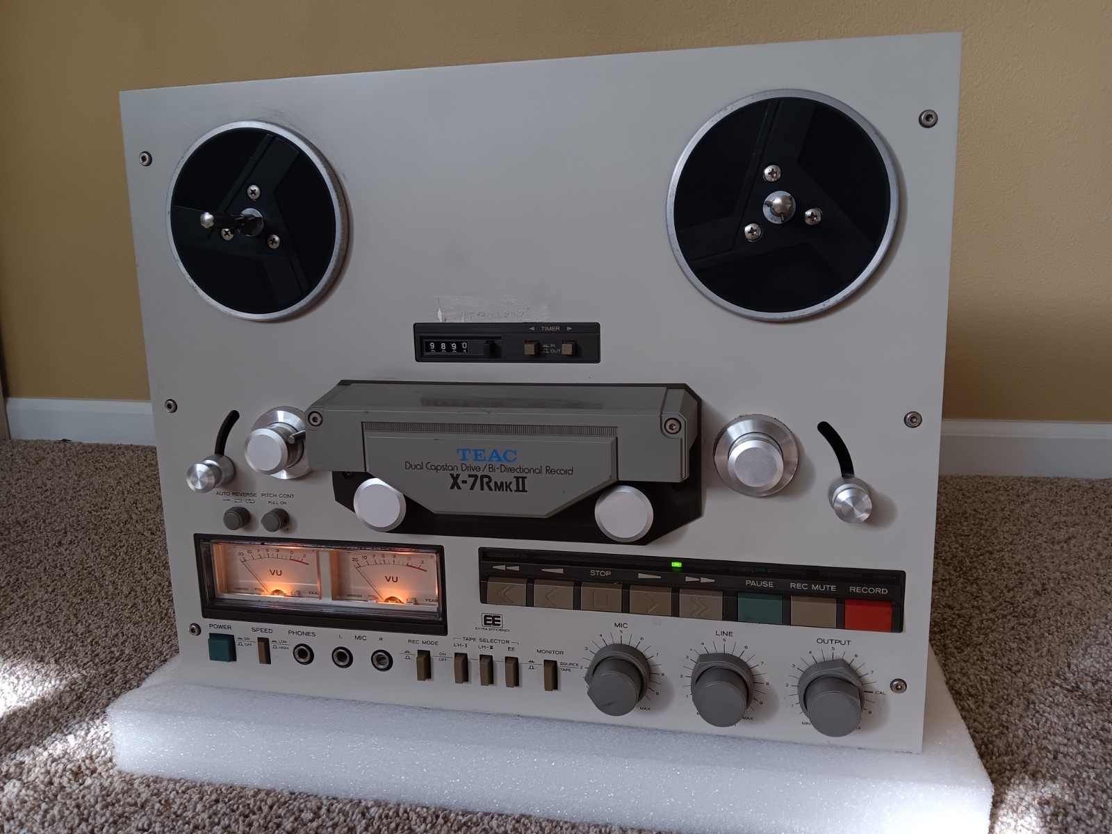 Teac X-7R MKII Dual Capstan Drive/Bi-Directional Reel to Reel Tape Recorder