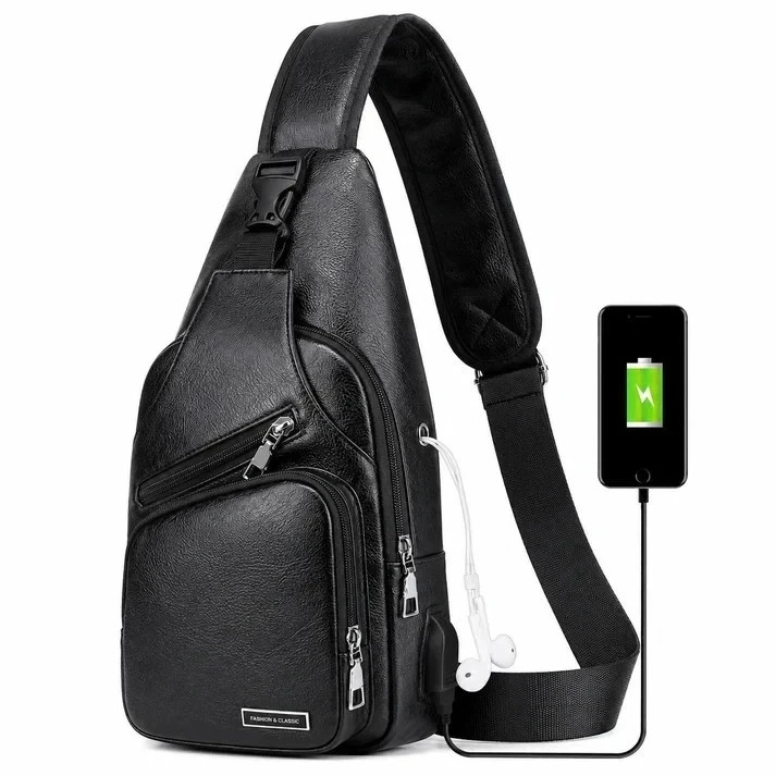Mochila bandolera negra para hombre con puerto de carga USB.
