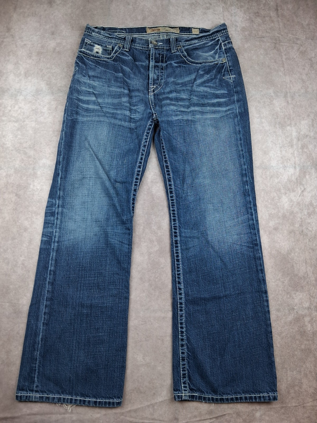 Vintage BKE Tyler Bootcut Jeans Men 33x32 Early Button Fly Version Whiskered y2k