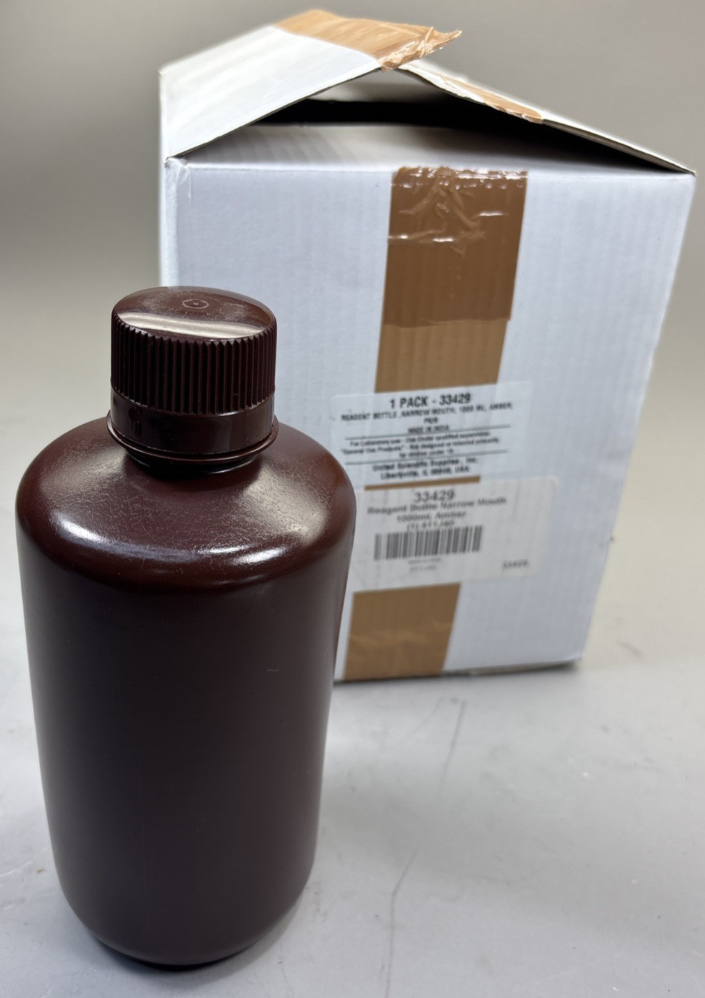United Scientific Reagent Bottles 1000ml Polypropylene 33429 Pack of Six United Scientific Reagent Bottles 1000ml Polypropylene 33429 Pack of Six