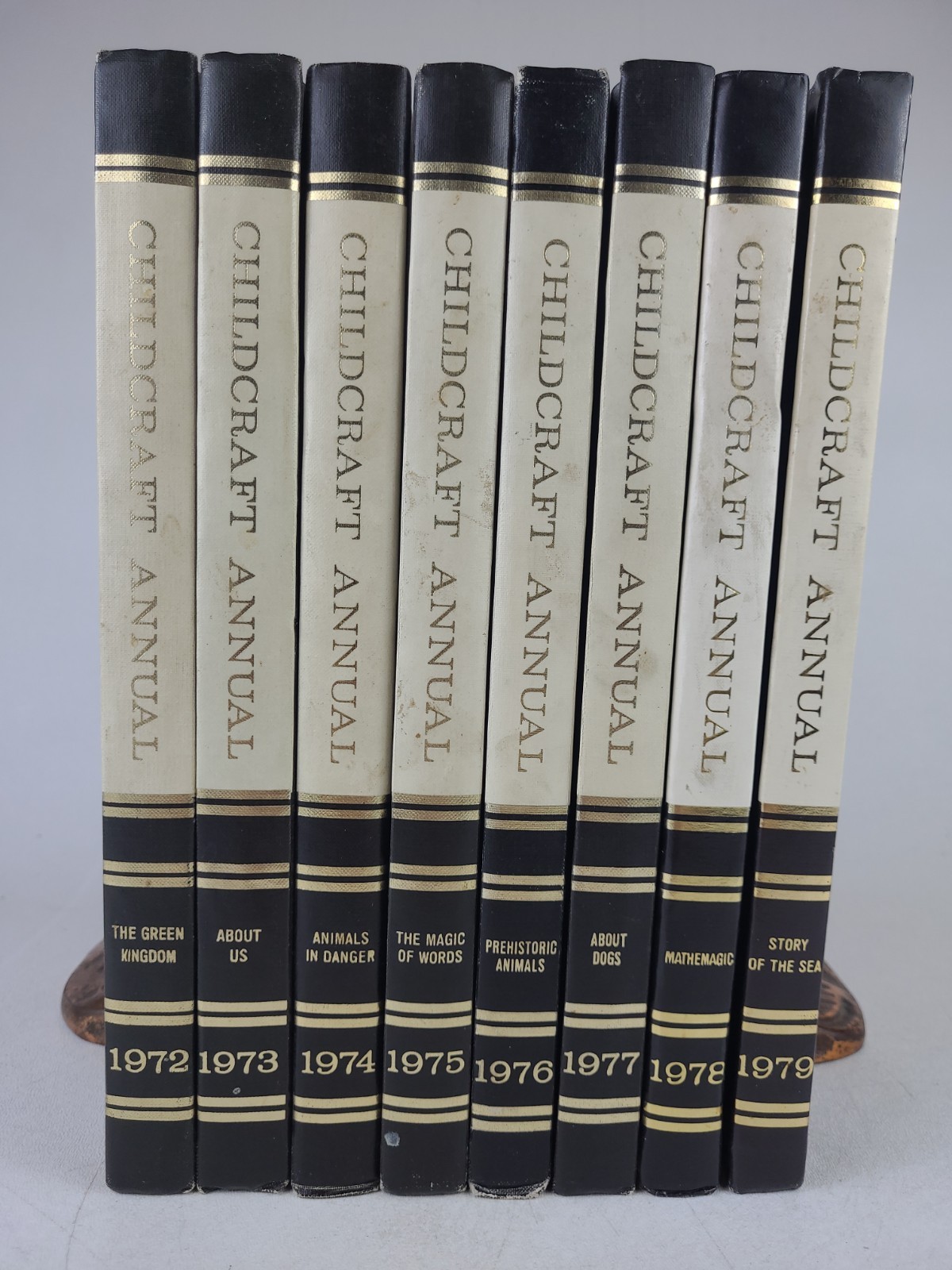 Lot Of 8 Childcraft Annual Hardcover Books 1972-1979 Animals Mathemagic Words