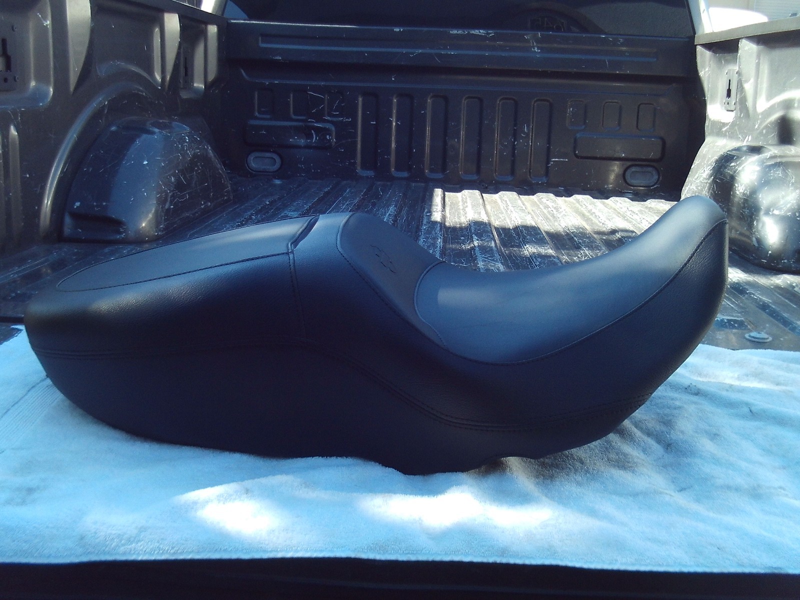🔥2024-2026 Harley Road Glide street glide touring OEM Seat 🔥2024-2026 Harley Road Glide street glide touring OEM Seat