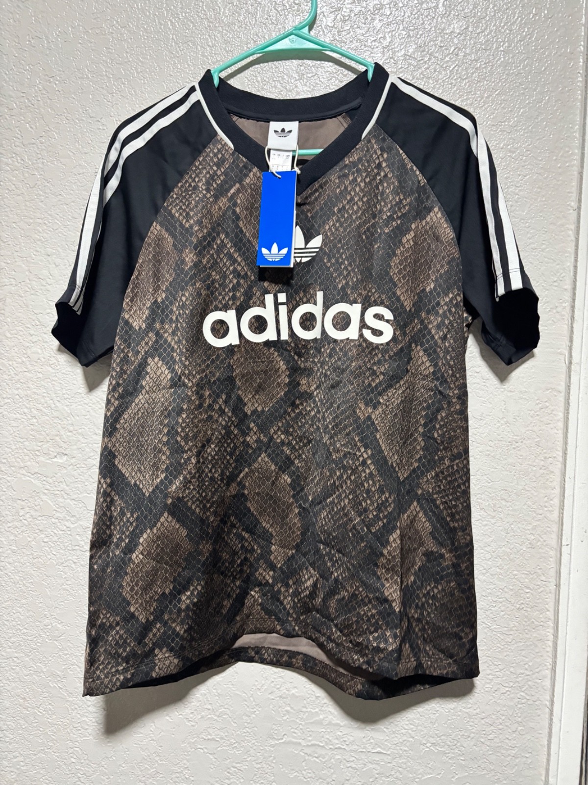 Adidas Originals Womens Leopard Tee brown & Black EC1913 XS New Adidas Originals Womens Leopard Tee brown & Black EC1913 XS New
