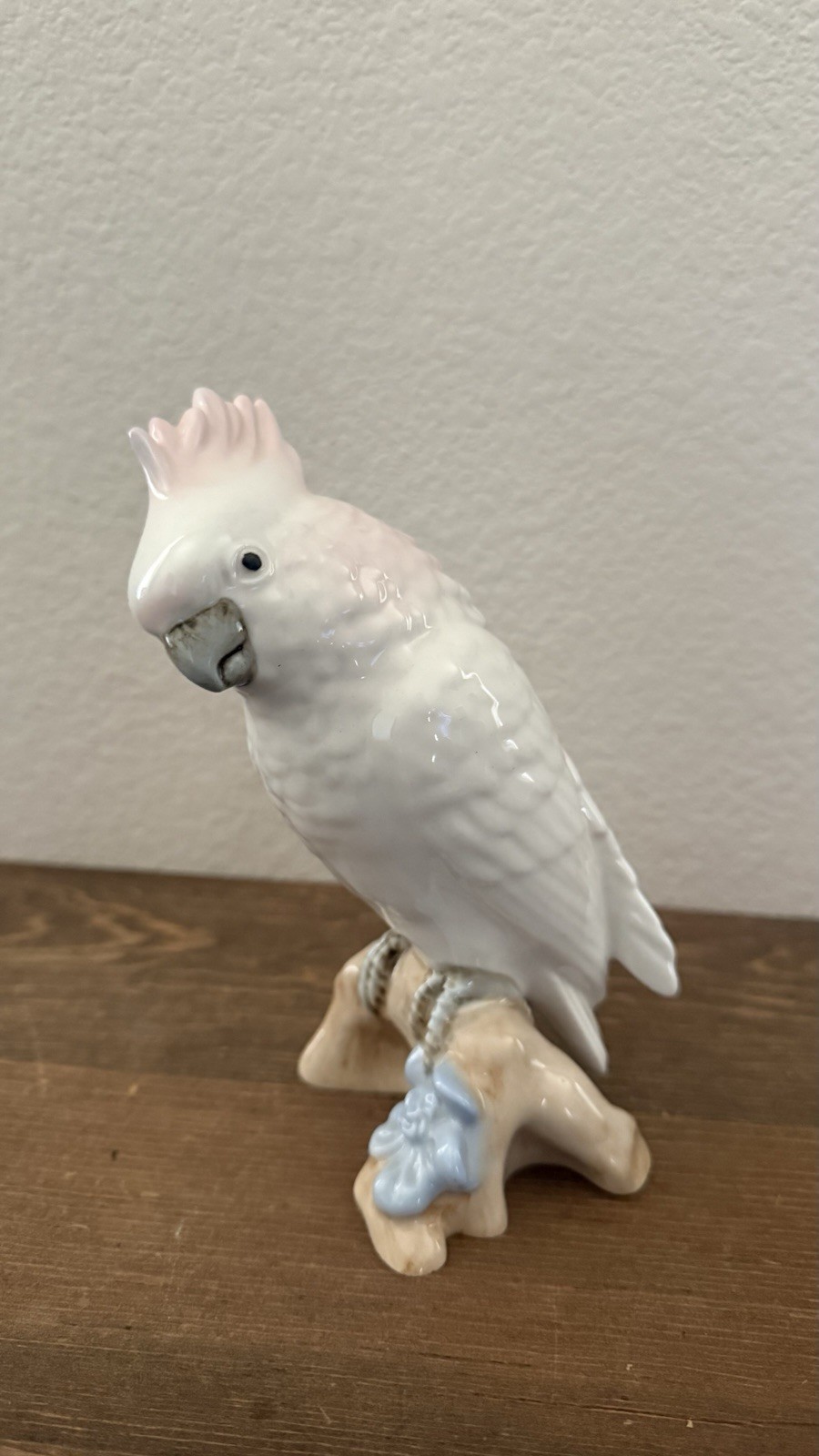 VINTAGE ROYAL DUX PORCELAIN COCKATOO PARROT FIGURINE STATUE Czechoslovakia 7”