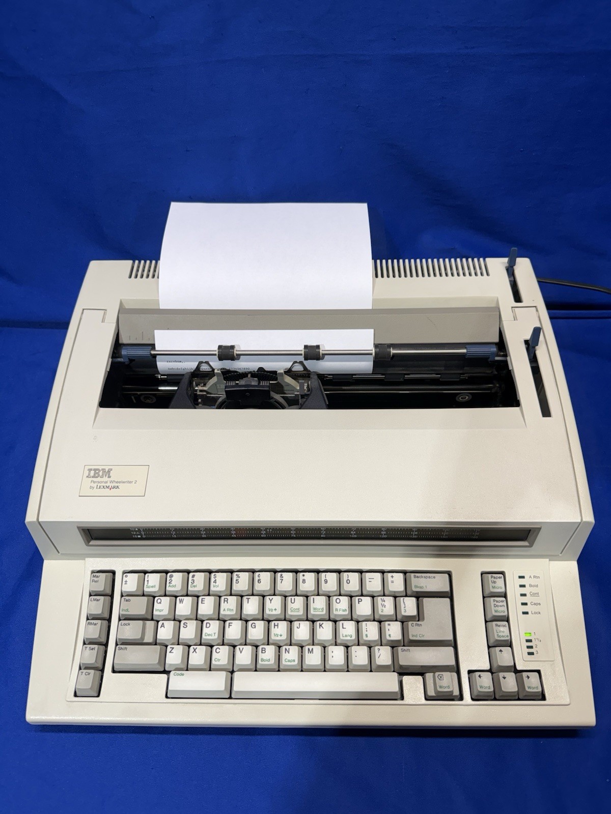 IBM Personal Wheelwriter 2 by Lexmark Typewriter 6781 -Most Keys Working - Local