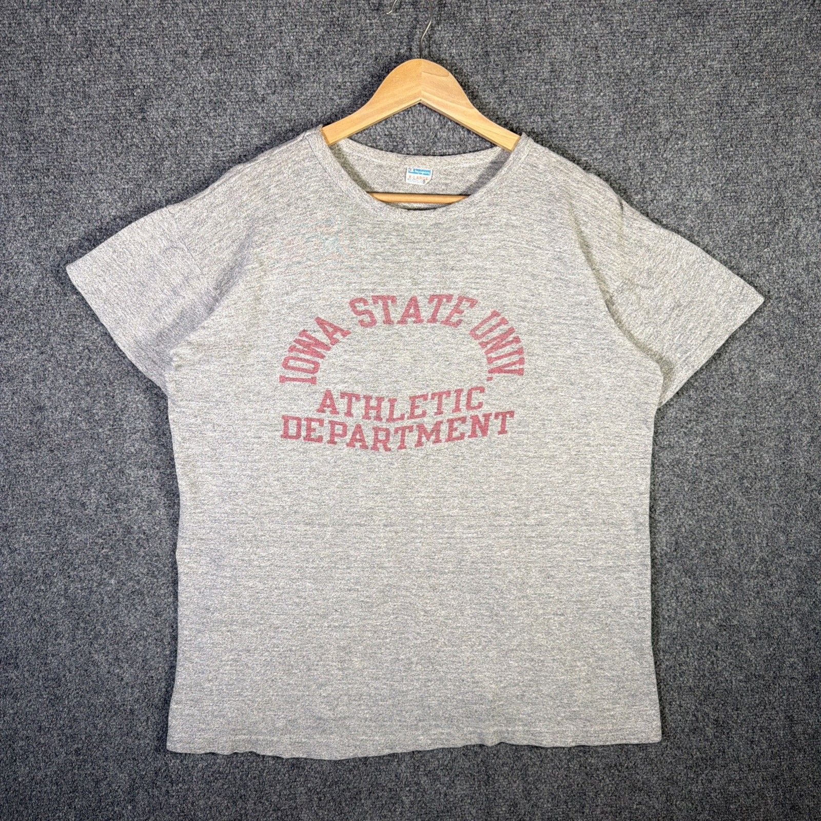 True Vintage Champion Shirt Mens XL Gray 70s Blue Bar Iowa State Athletics True Vintage Champion Shirt Mens XL Gray 70s Blue Bar Iowa State Athletics