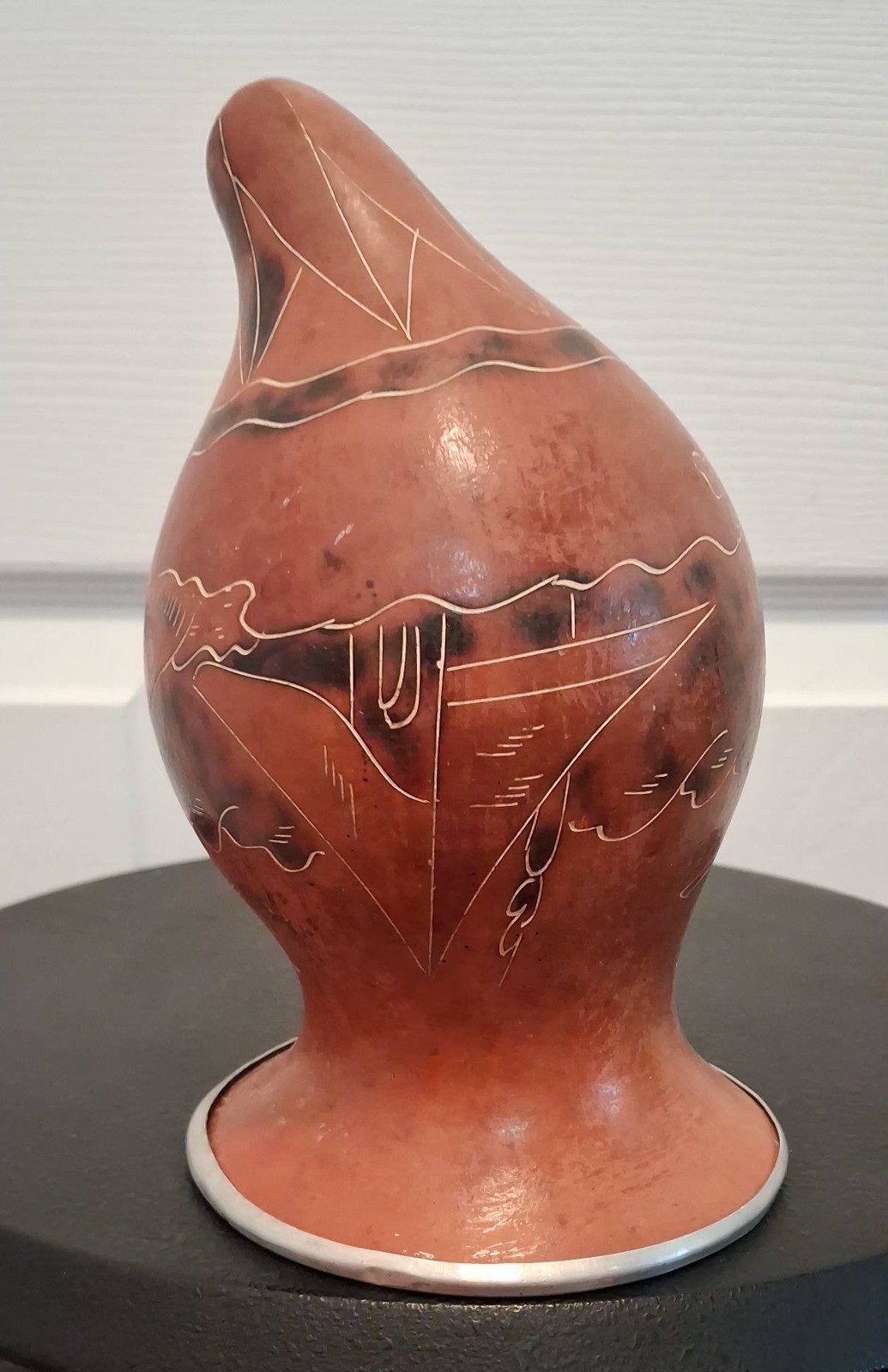 VTG Peruvian Mate Burilado Storyteller Gourd Hand Carved Folk Art Metal Base 8x5