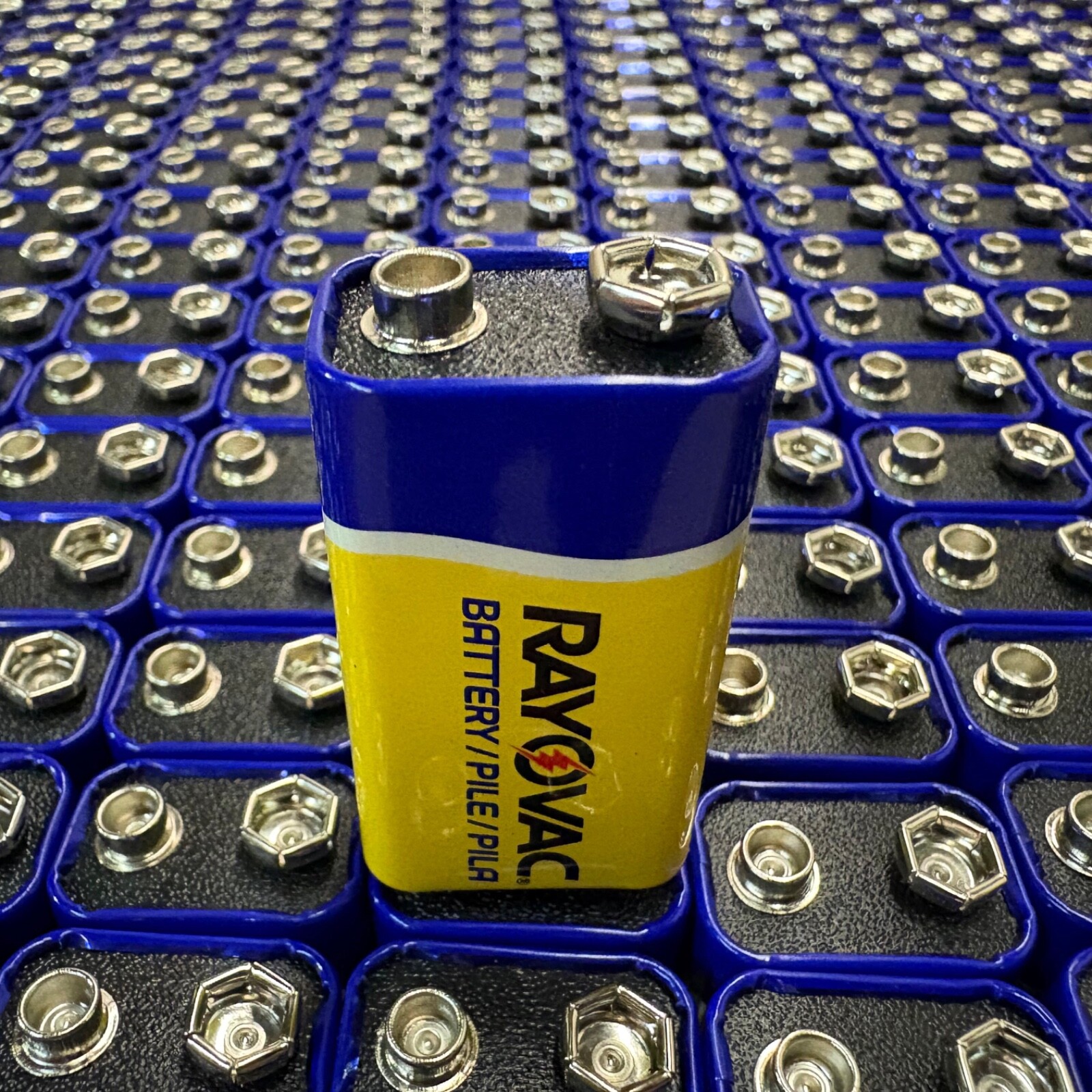 300 Pack Zinc-Carbon 9 Volt Batteries 0% Mercury 9V Heavy Duty 6F22 - HUGE SALE 300 Pack Zinc-Carbon 9 Volt Batteries 0% Mercury 9V Heavy Duty 6F22 - HUGE SALE