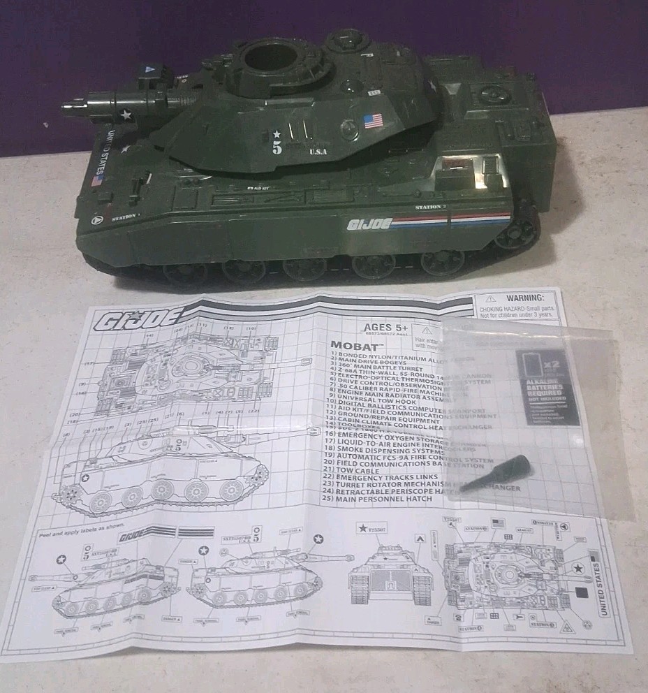 1998 Vintage GI Joe Motorized MOBAT Tank Vehicle Hasbro  With Instructions 