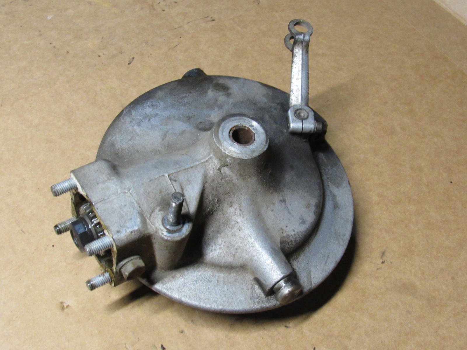 1977 BMW R100/7 AIRHEAD Final Drive Differential Drum Brake 33/11 1977 BMW R100/7 AIRHEAD Final Drive Differential Drum Brake 33/11