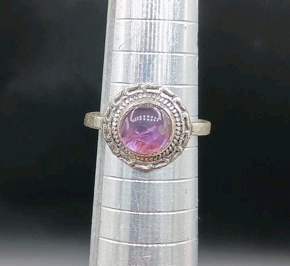 Alpaca Mexico Silver Etched Amethyst Ring Purple Cabochon Size 5.75 Bezel Set
