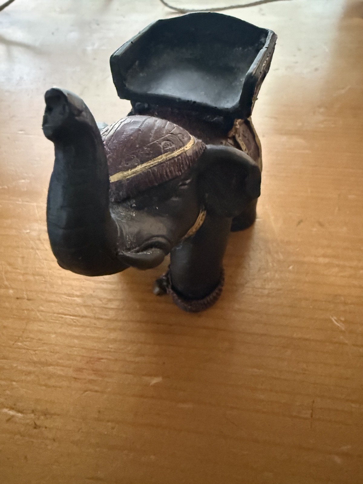 VINTAGE STYLE ORNATE ELEPHANT FIGURINE FROM THAILAND