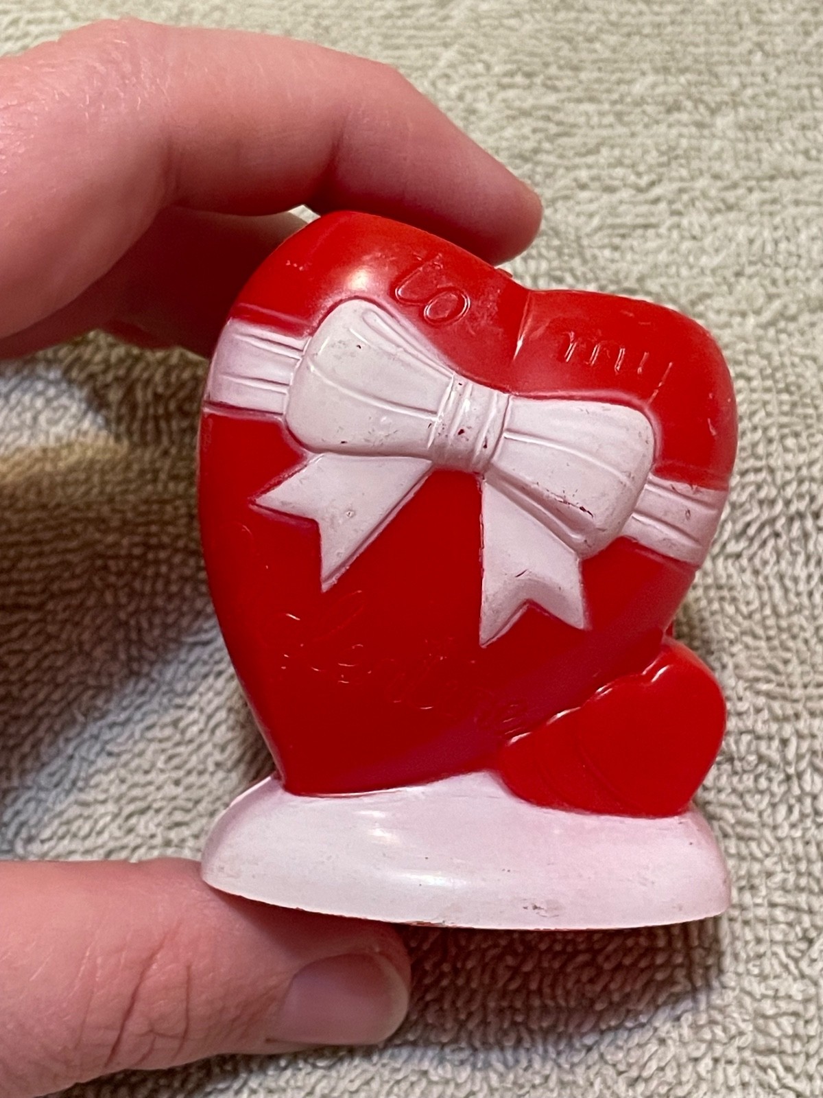 Vintage Valentine's Day Rosbro Rosen Heart Red White Candy Container