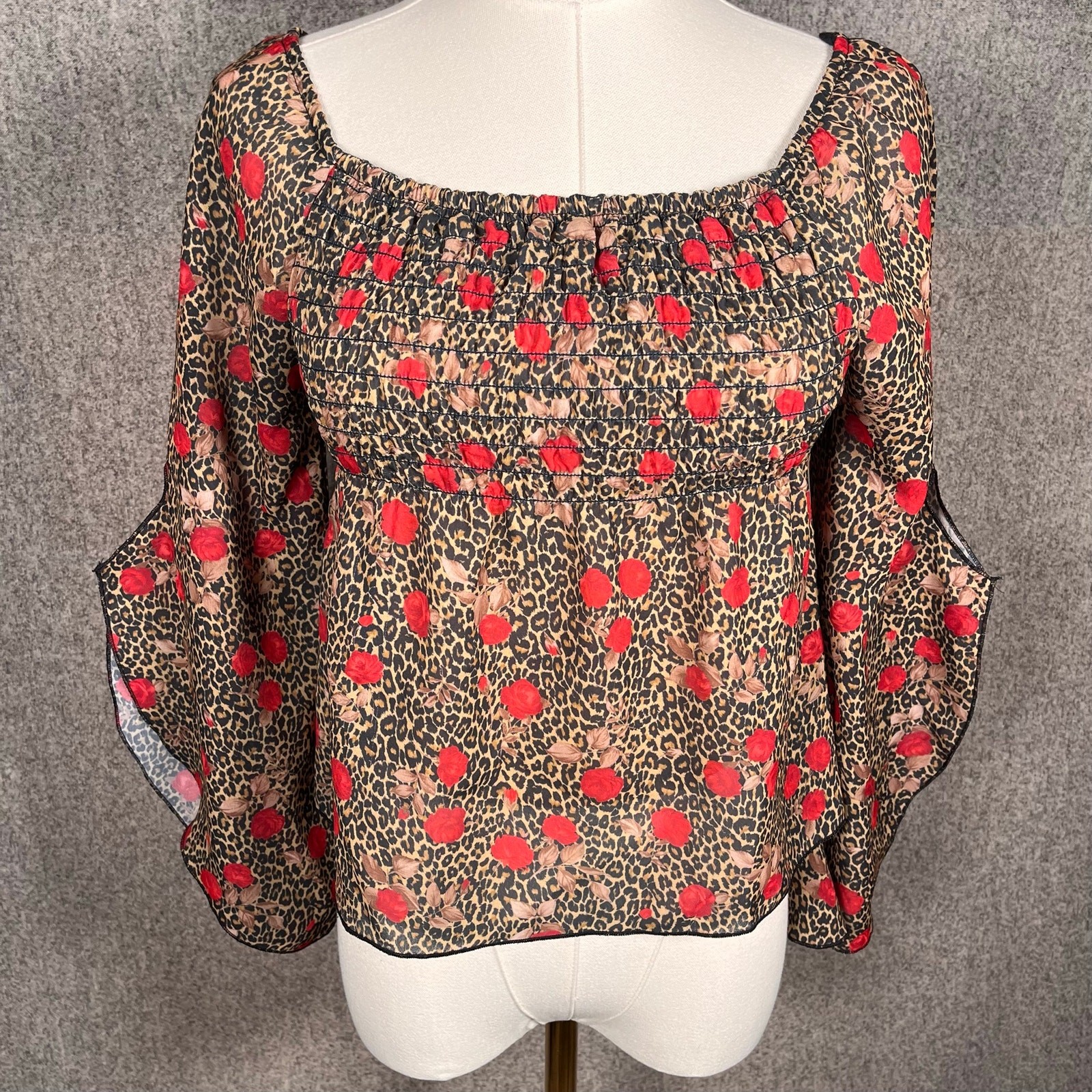 Vintage Y2K 90s Romantic Feminine Blouse Bell Sleeve Vampy Retro Amy Byer Size M Vintage Y2K 90s Romantic Feminine Blouse Bell Sleeve Vampy Retro Amy Byer Size M