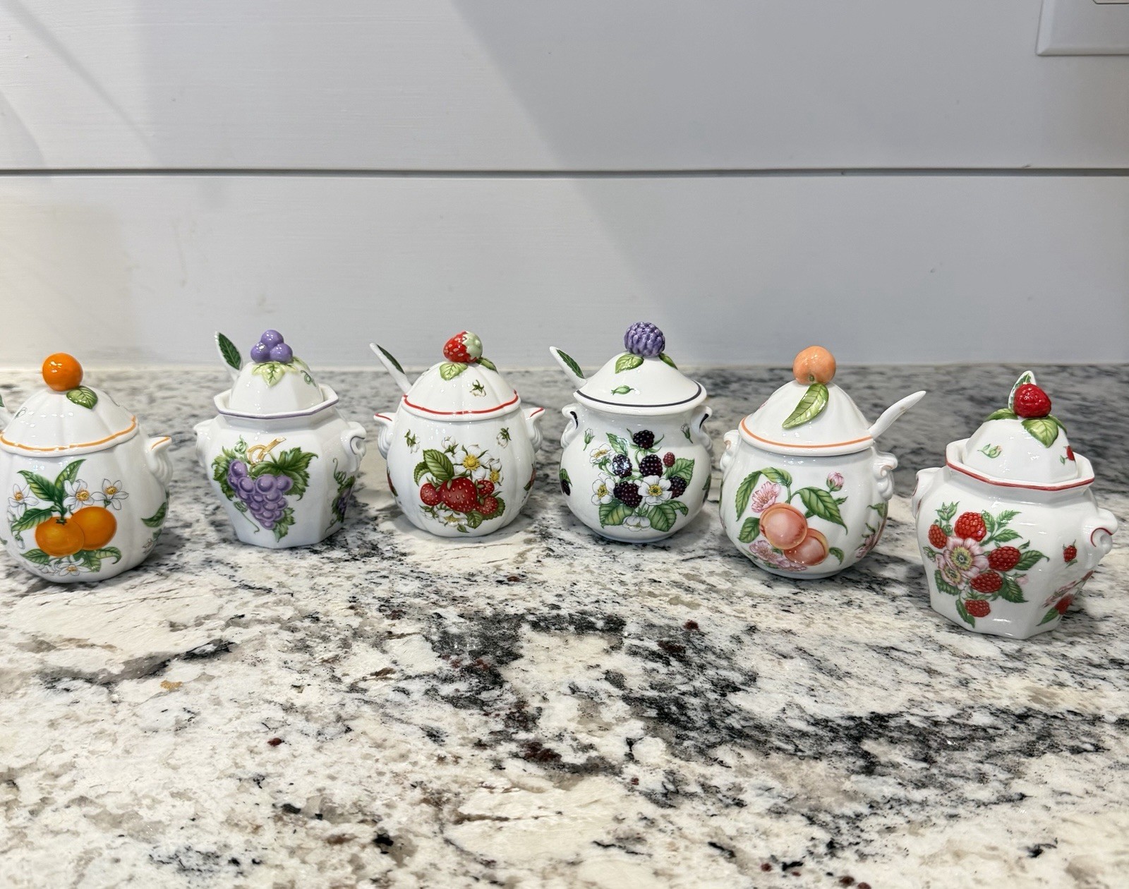 Vintage 1991 Lenox Porcelain Fruit Orchard Jam Jelly Jar Pot Set Of 6 & 6 Spoons Vintage 1991 Lenox Porcelain Fruit Orchard Jam Jelly Jar Pot Set Of 6 & 6 Spoons