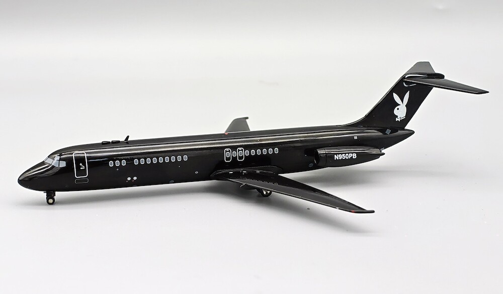 Playboy / Douglas DC-9-32 / N950PB / JF-DC9-3-001 / 1:200