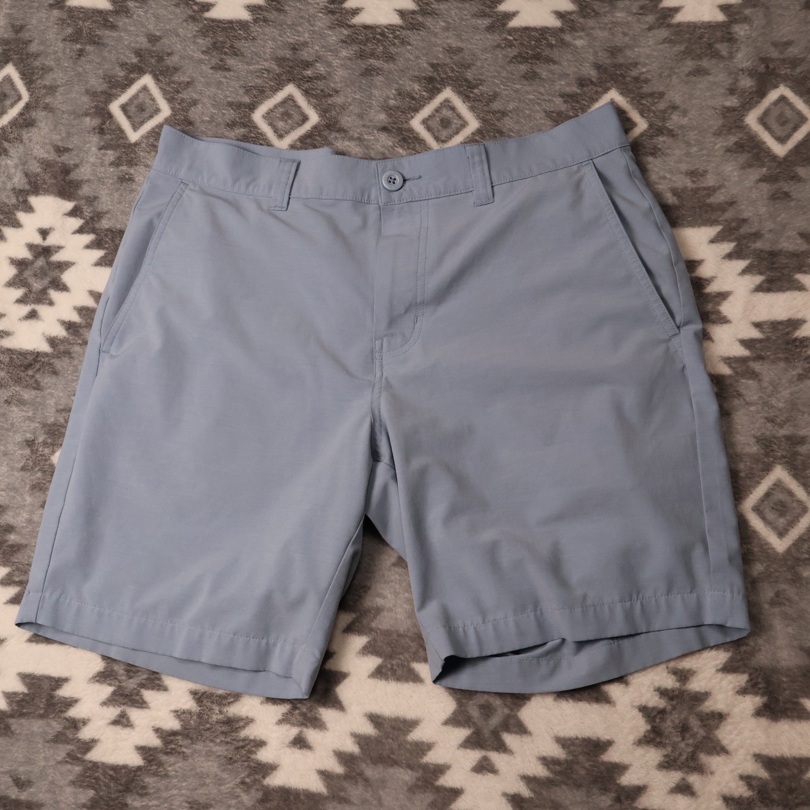 TravisMathew Beck Golf Shorts Light Blue Mens 33 Stretch Performance TravisMathew Beck Golf Shorts Light Blue Mens 33 Stretch Performance