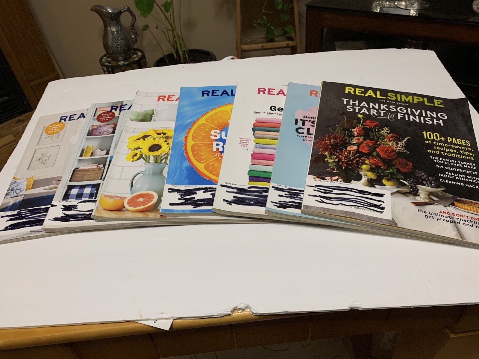 Real Simple Magazines 2017’ - 2018’ Lot Of 7 Real Simple Magazines 2017’ - 2018’ Lot Of 7
